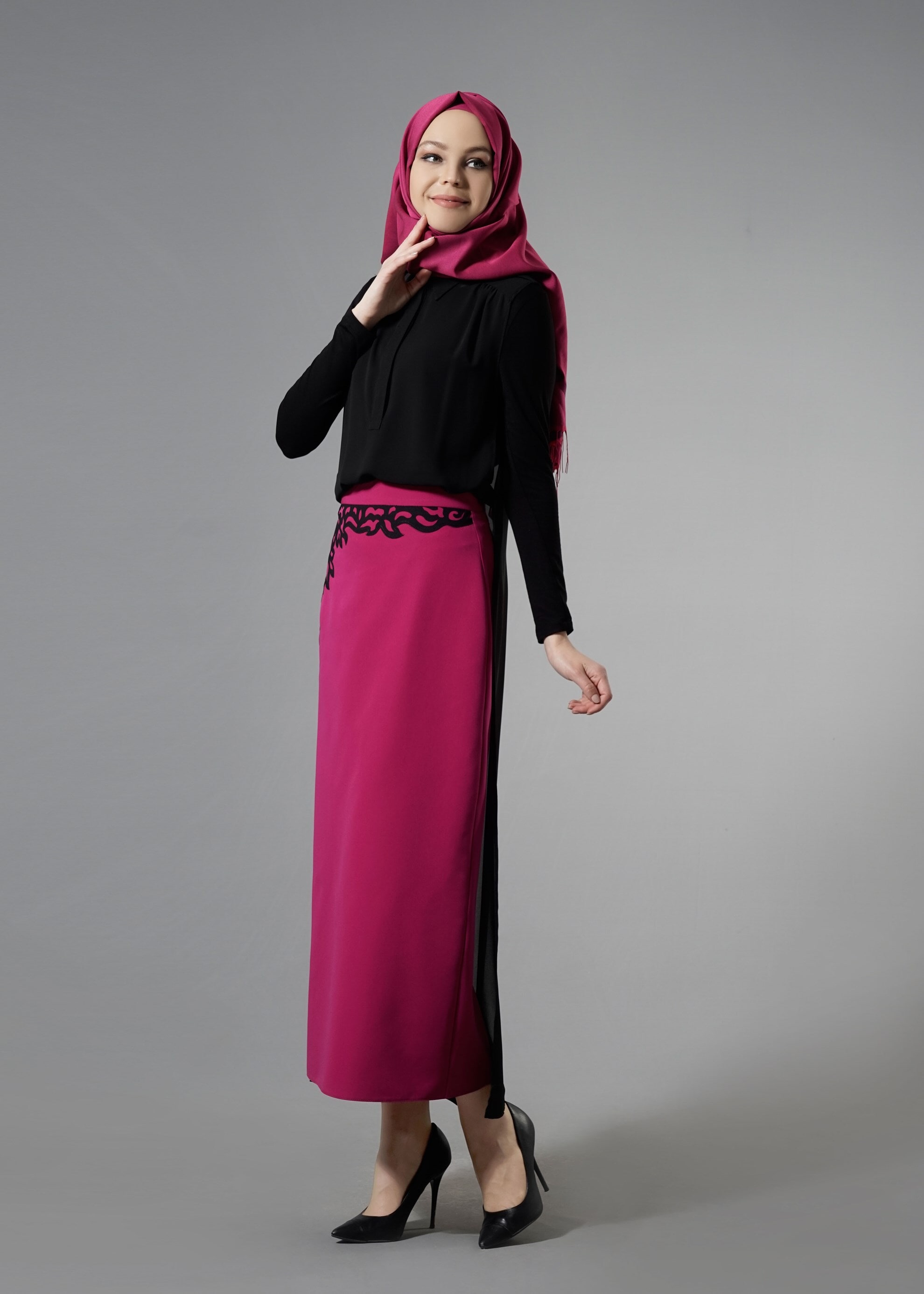 Tesettür giyim SİYAH ŞİFON DETAYLI TUNİK 4041 