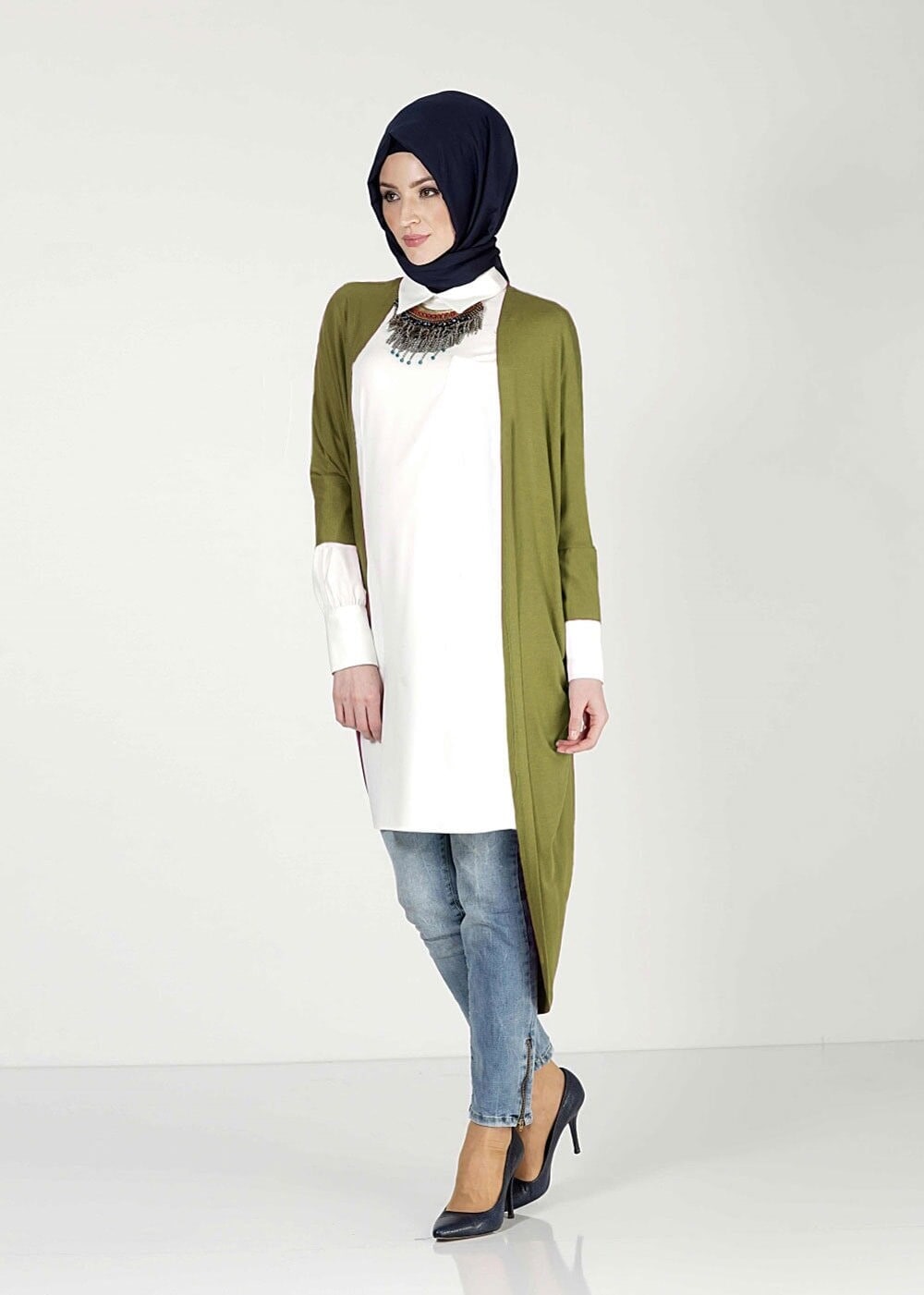 Tesettür giyim YEŞİL YARASA KOL TUNİK 4047