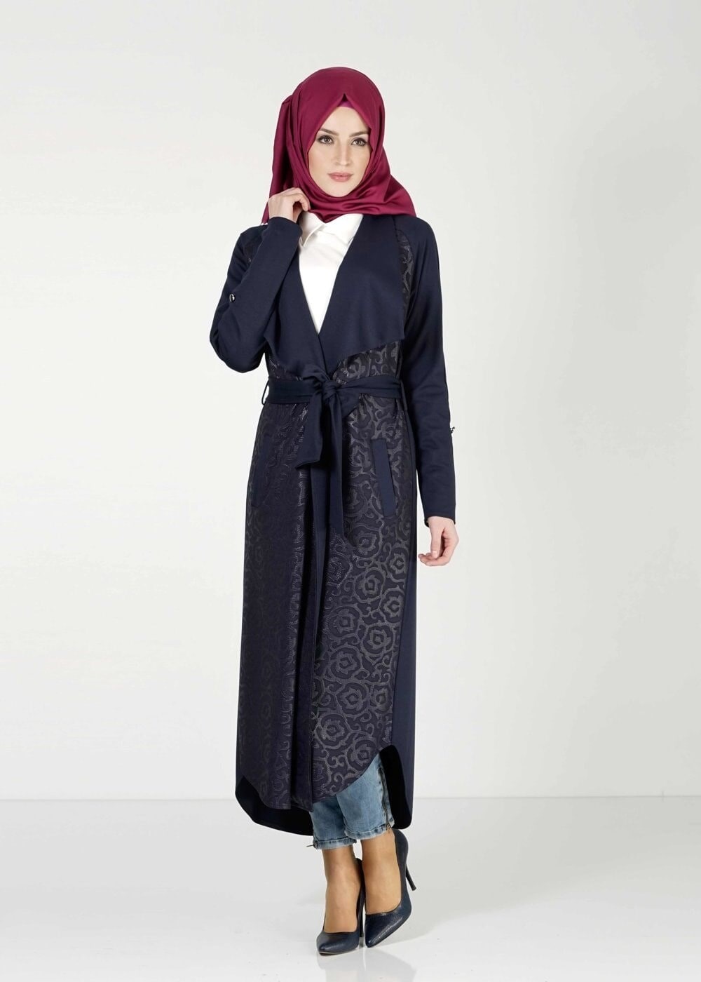 Tesettür giyim LACİVERT DESENLİ UZUN TUNİK 4050