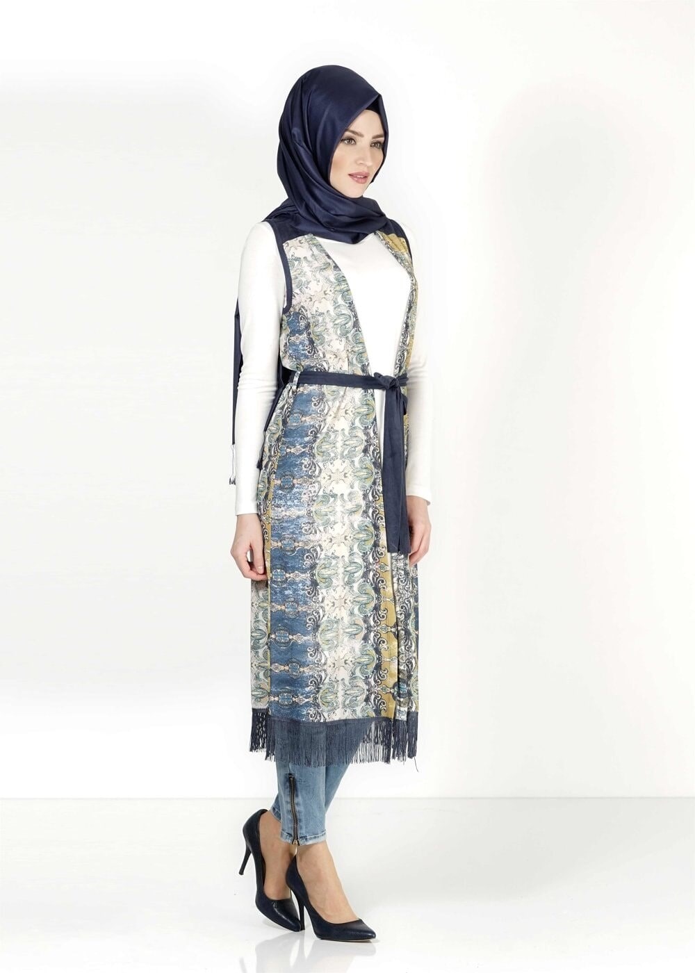 Tesettür giyim YEŞİL DESENLİ YELEKLİ TUNİK 4054 