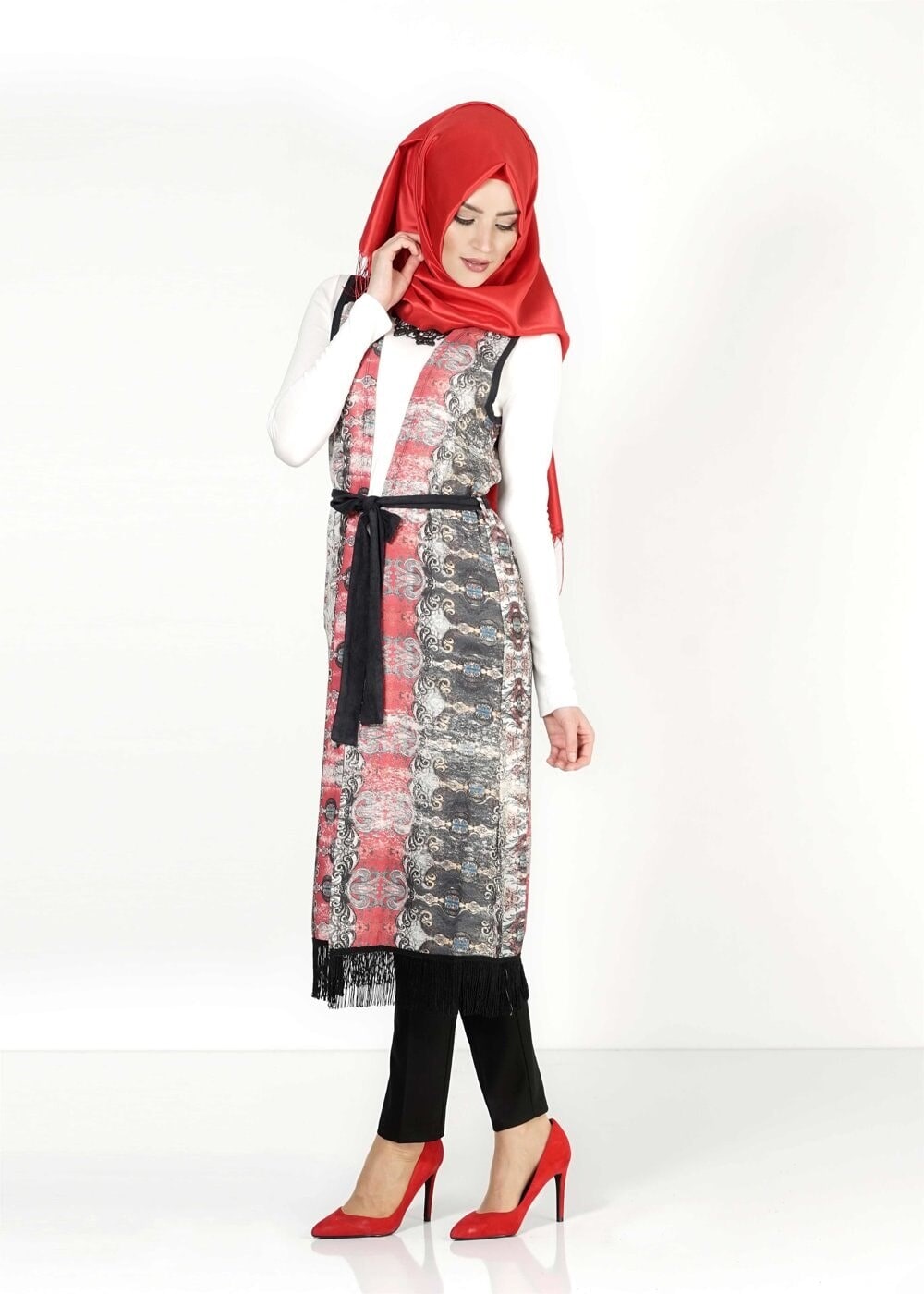 Tesettür giyim BORDO DESENLİ YELEKLİ TUNİK 4054 