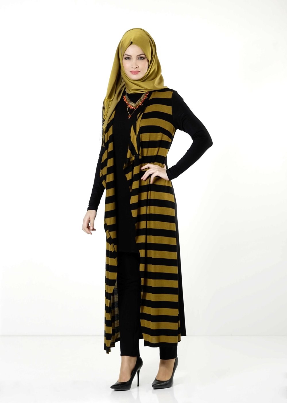 Tesettür giyim YEŞİL ÇİZGİLİ TUNİK 4086 