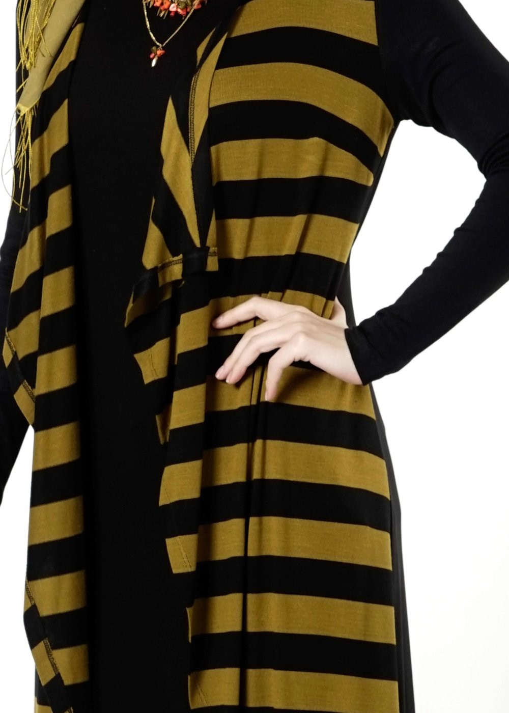 Tesettür giyim YEŞİL ÇİZGİLİ TUNİK 4086 