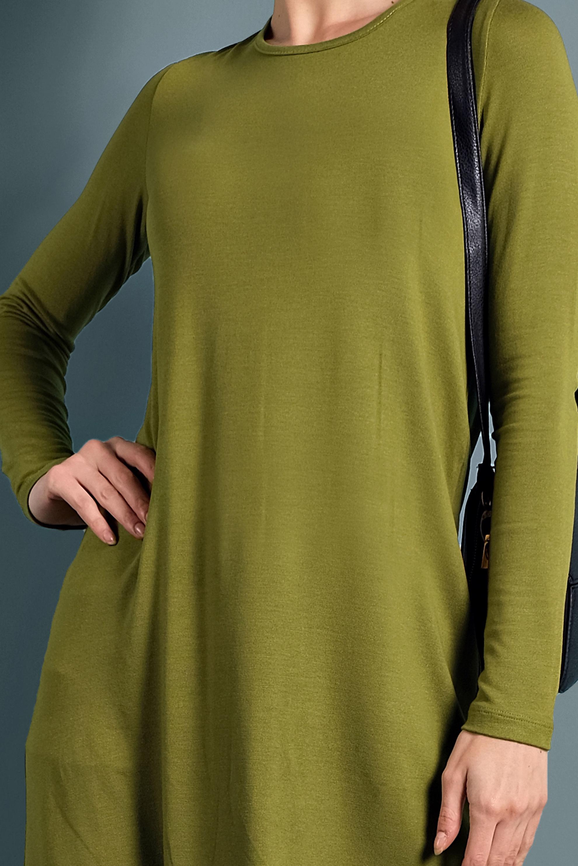 Tesettür giyim YEŞİL YUVARLAK YAKA TRİKO TUNİK 4098