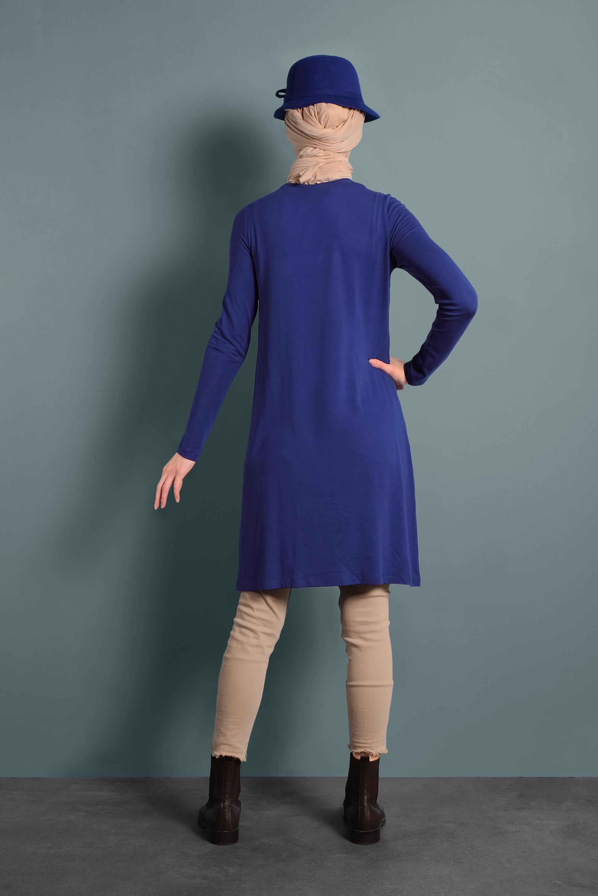 Tesettür giyim LACİVERT YUVARLAK YAKA TRİKO TUNİK 4098