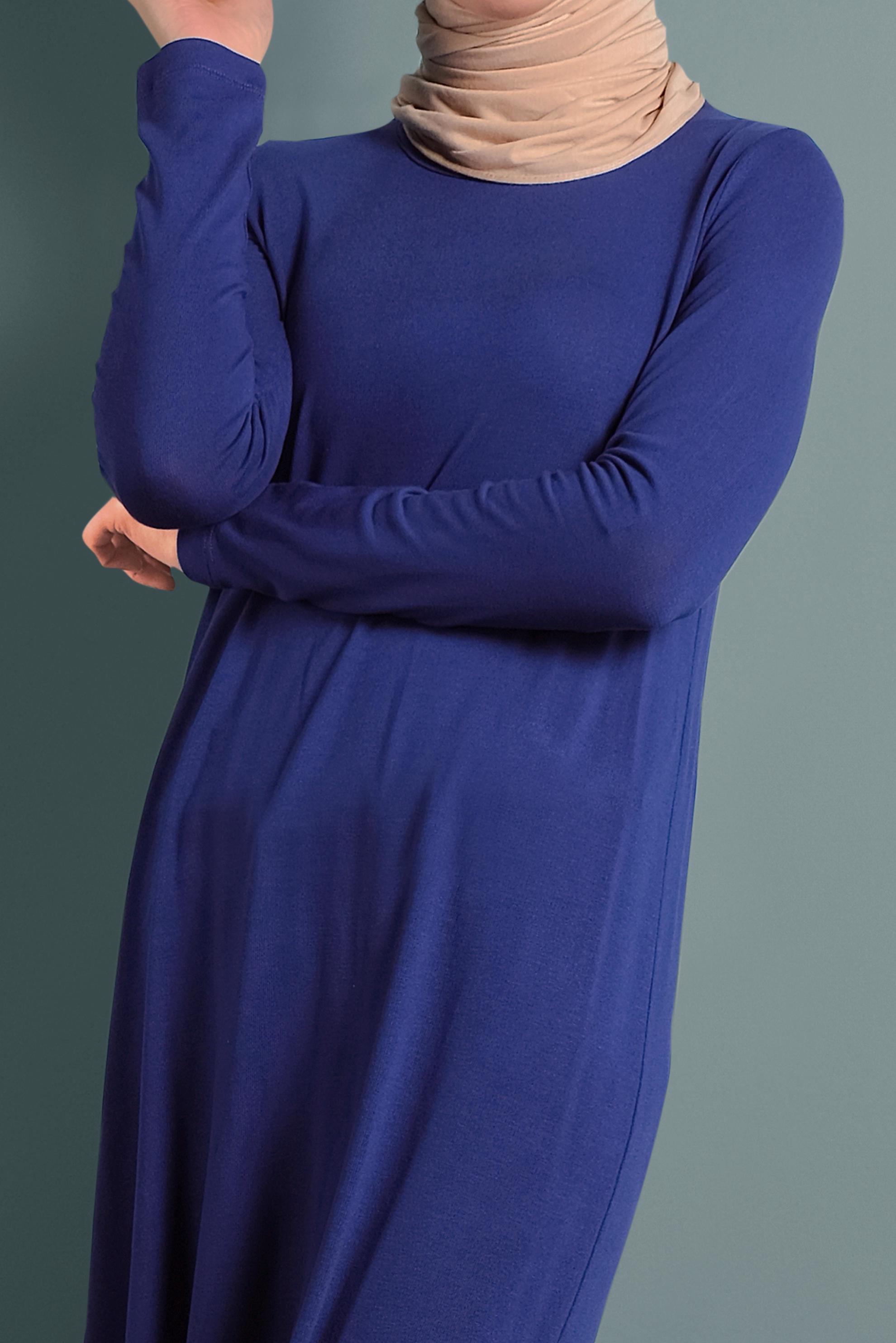 Tesettür giyim LACİVERT YUVARLAK YAKA TRİKO TUNİK 4098