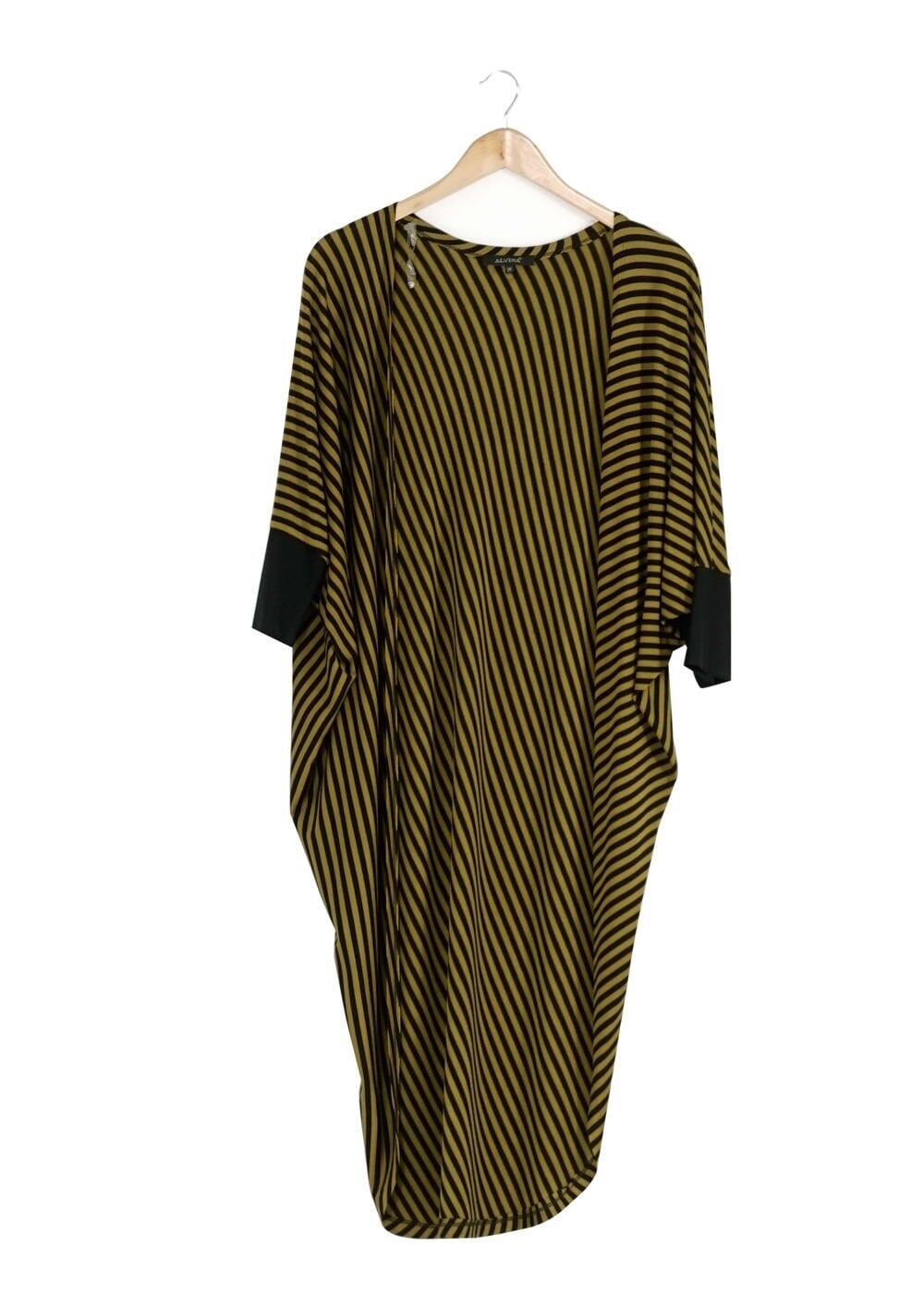 Tesettür giyim YEŞİL ÇİZGİLİ TUNİK 4103 