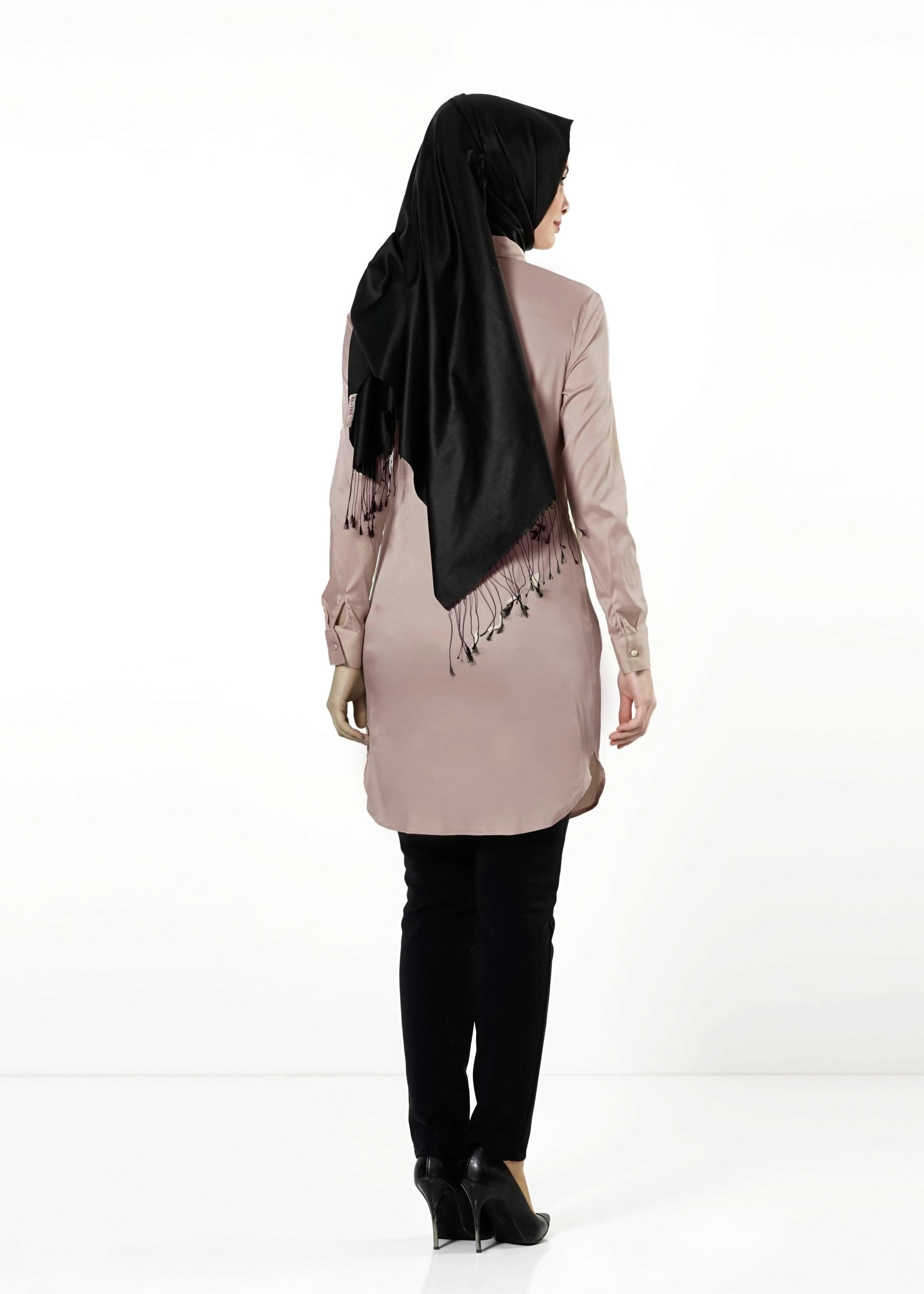 Tesettür giyim PUDRA DÜĞMELİ SATEN TUNİK 4130 