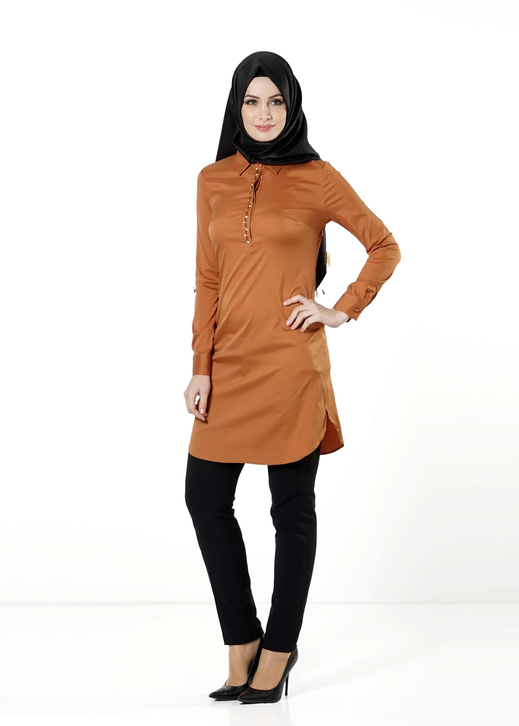 Tesettür giyim TURUNCU DÜĞMELİ SATEN TUNİK 4130 