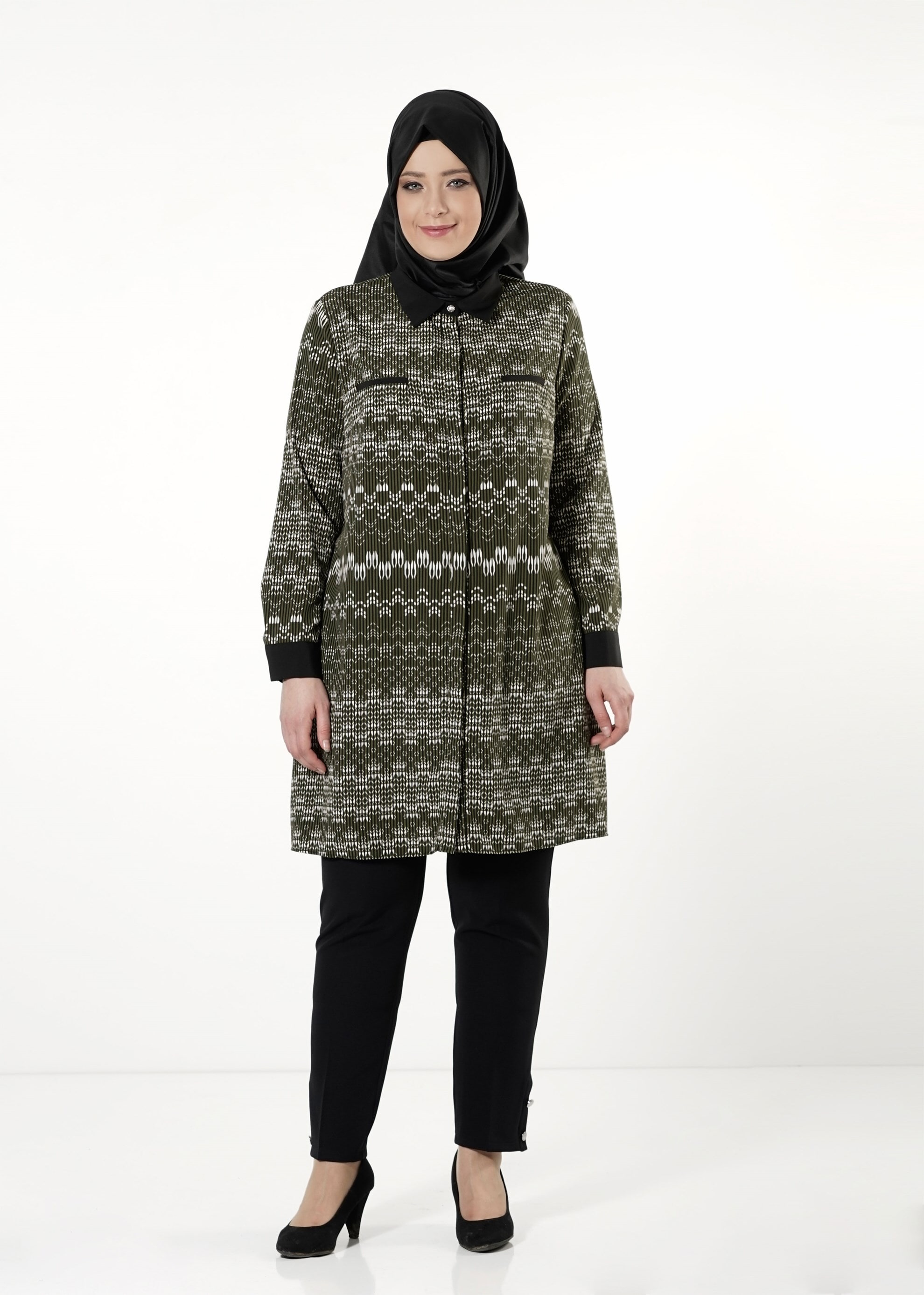 Tesettür giyim HAKİ DESENLİ TUNİK 4166