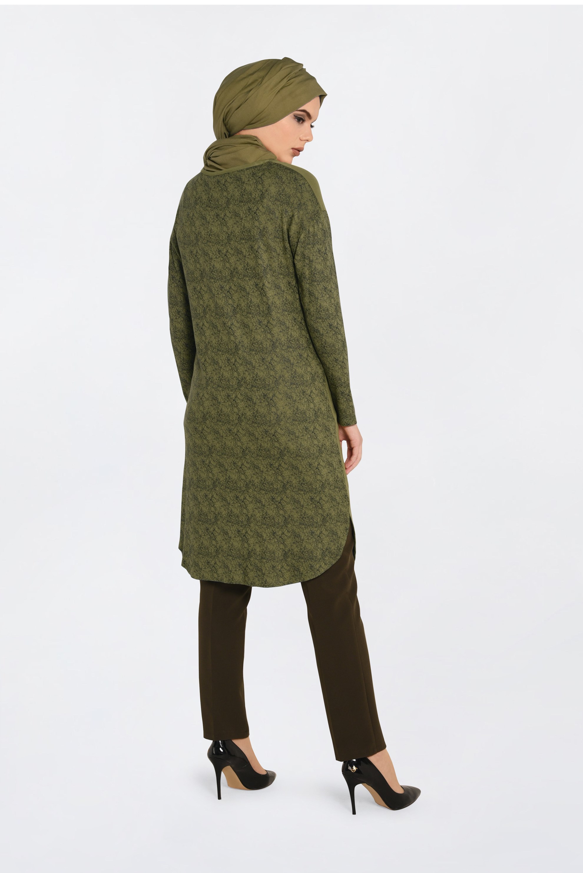 Tesettür giyim YEŞİL AKSESUARLI BASKILI TUNİK 4186 