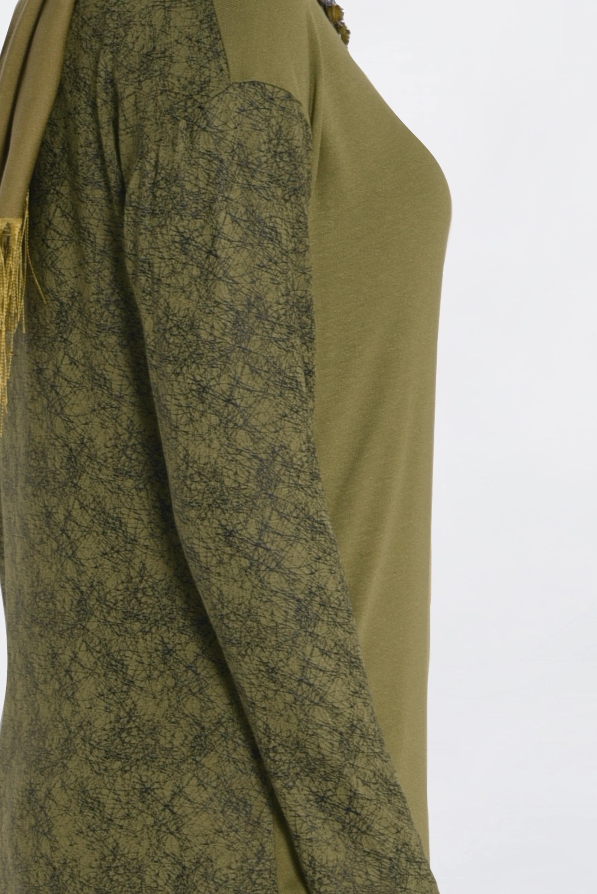 Tesettür giyim YEŞİL AKSESUARLI BASKILI TUNİK 4186 