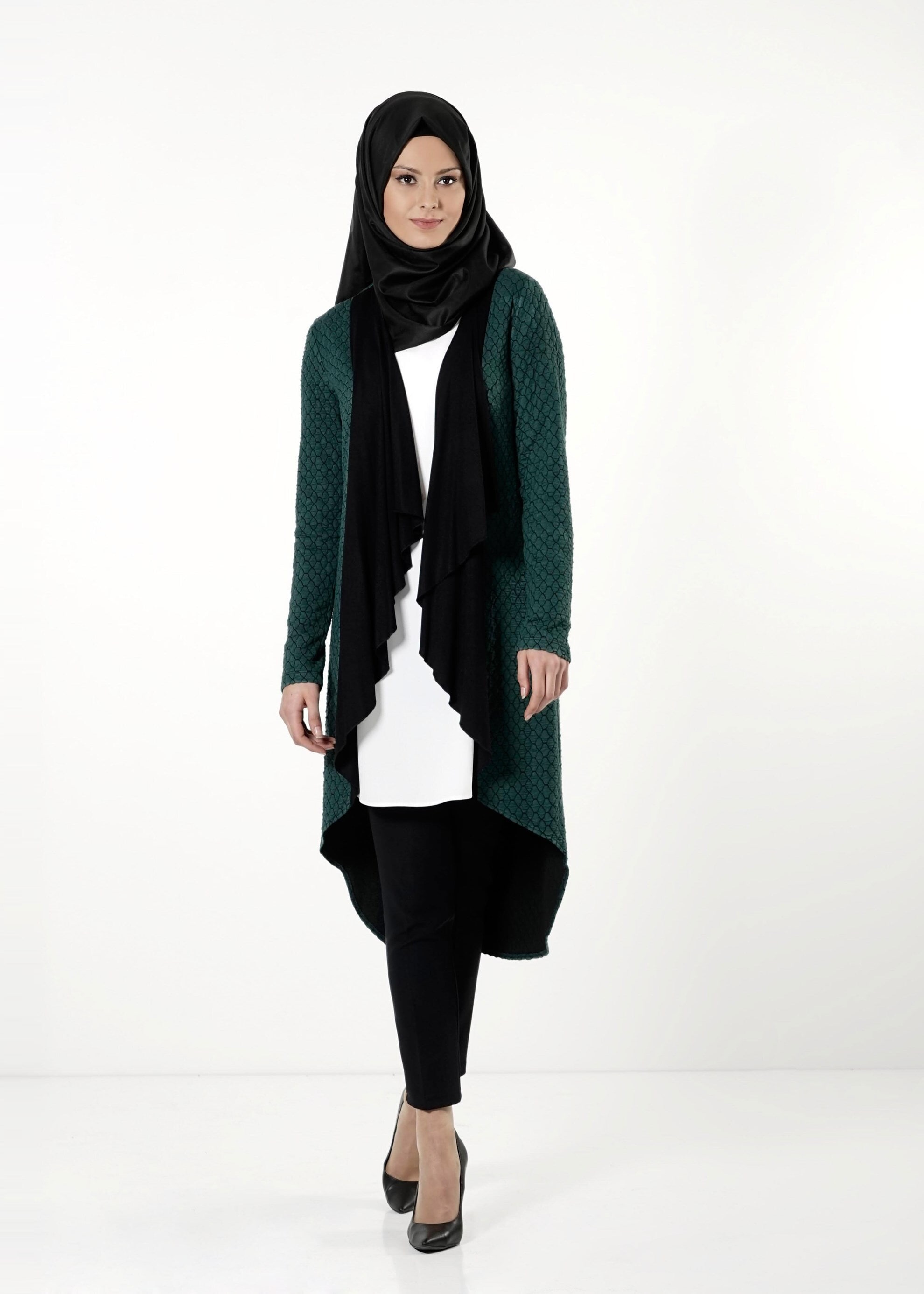Tesettür giyim YEŞİL KENDİNDEN DESENLİ TUNİK 4191 