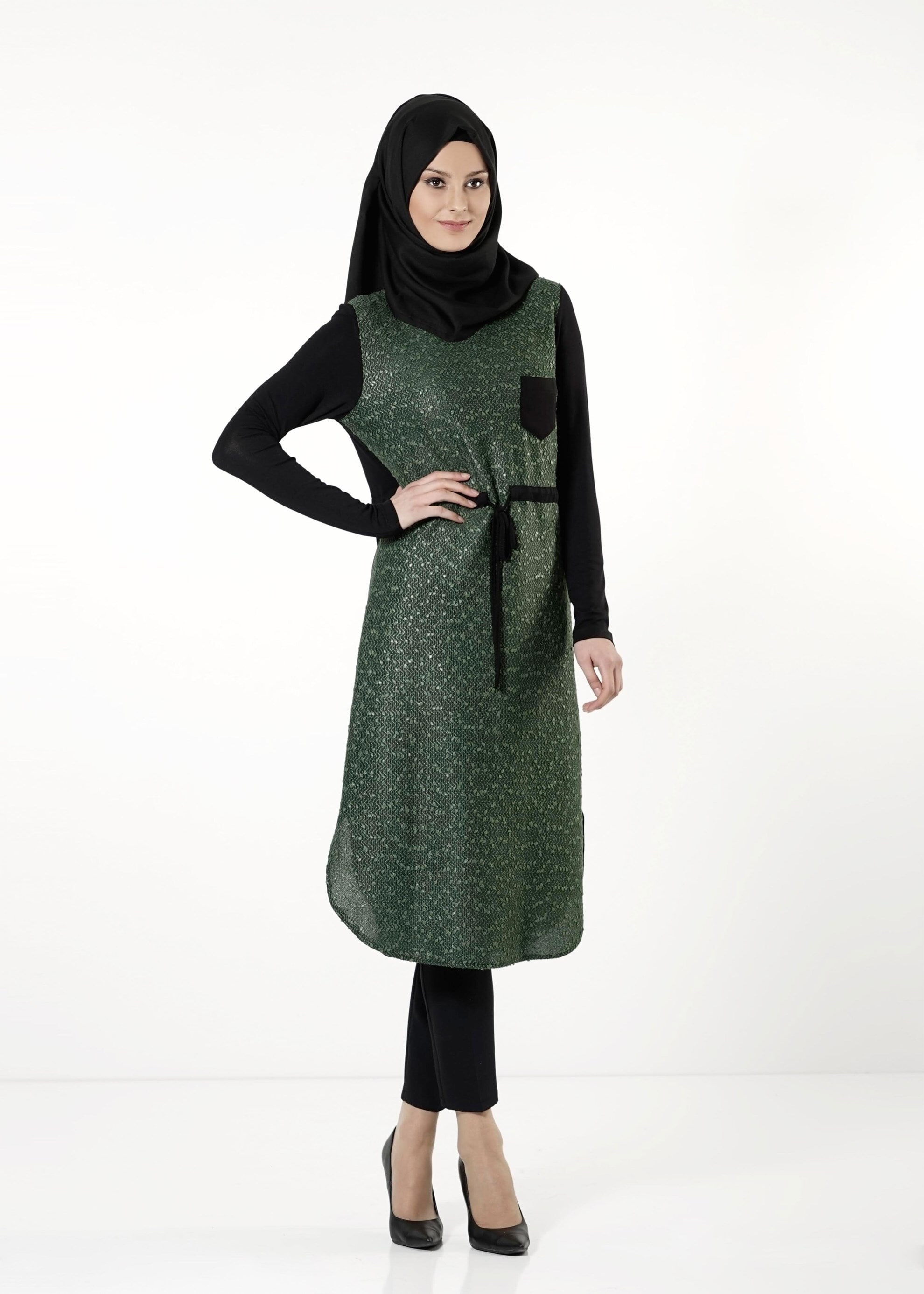Tesettür giyim YEŞİL BELİ BÜZGÜLÜ TUNİK 4195 