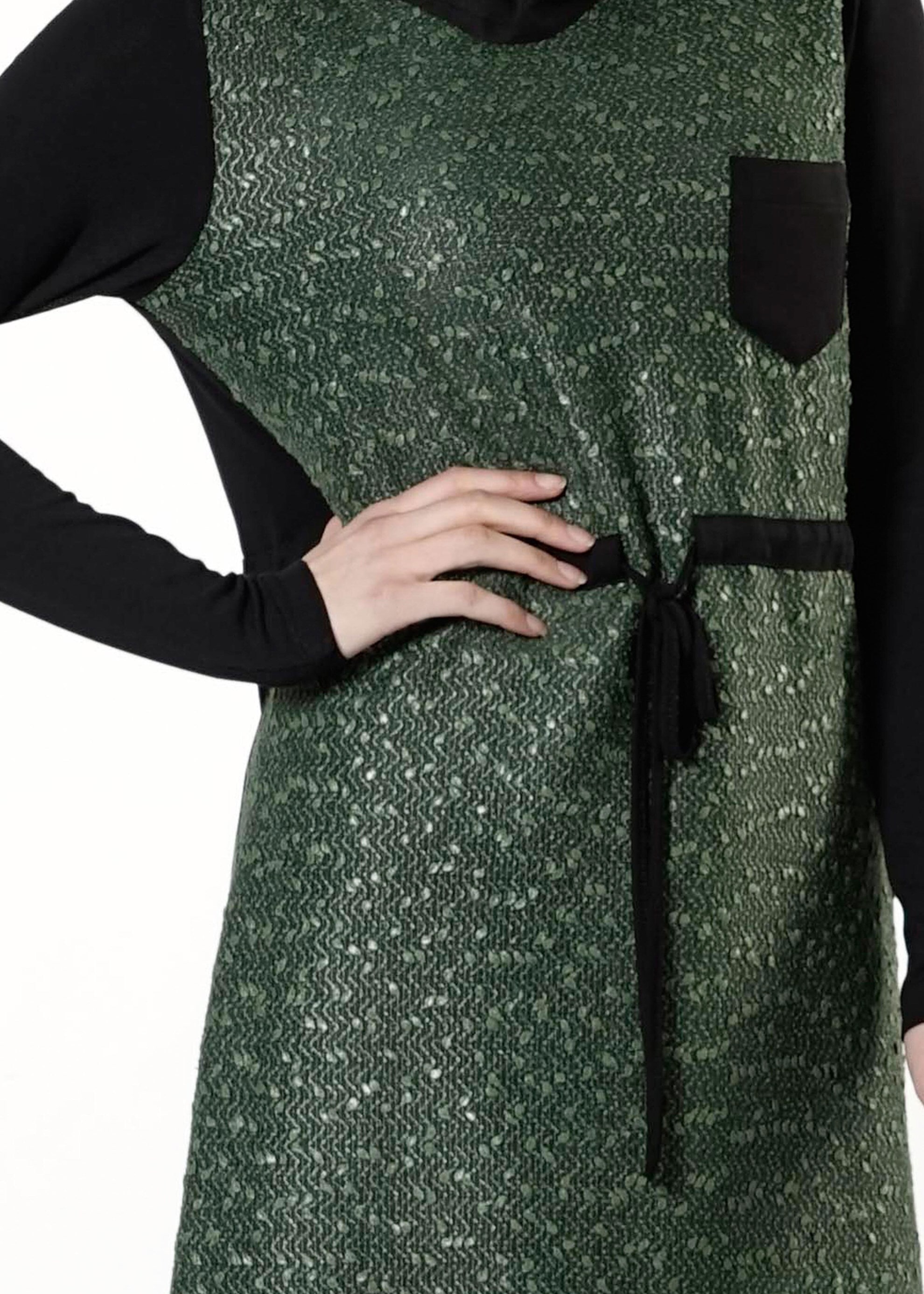 Tesettür giyim YEŞİL BELİ BÜZGÜLÜ TUNİK 4195 