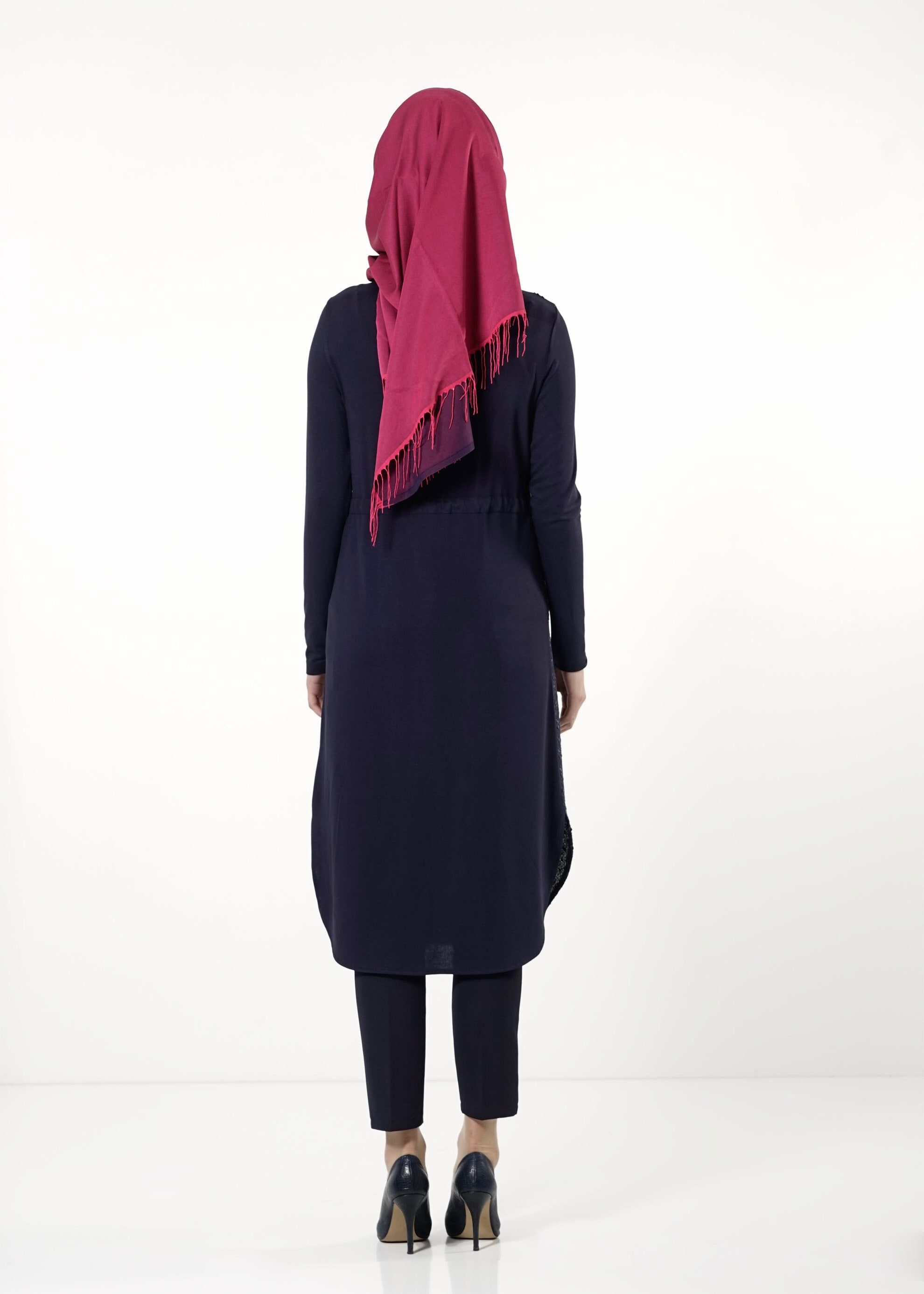 Tesettür giyim LACİVERT BELİ BÜZGÜLÜ TUNİK 4195 