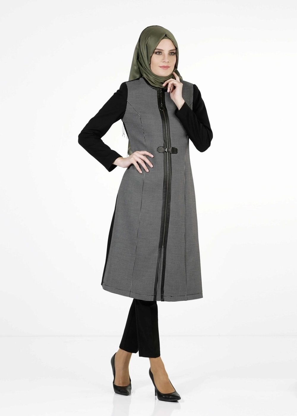 Tesettür giyim SİYAH PÖTİKARE DESEN TRENÇKOT 1591 