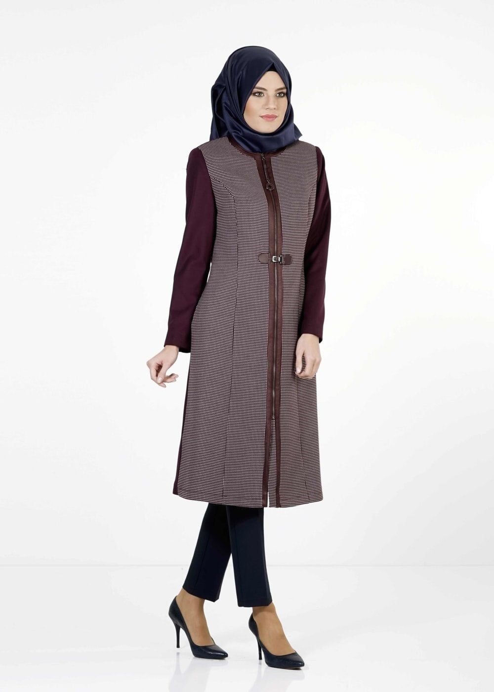 Tesettür giyim MÜRDÜM PÖTİKARE DESEN TRENÇKOT 1591 