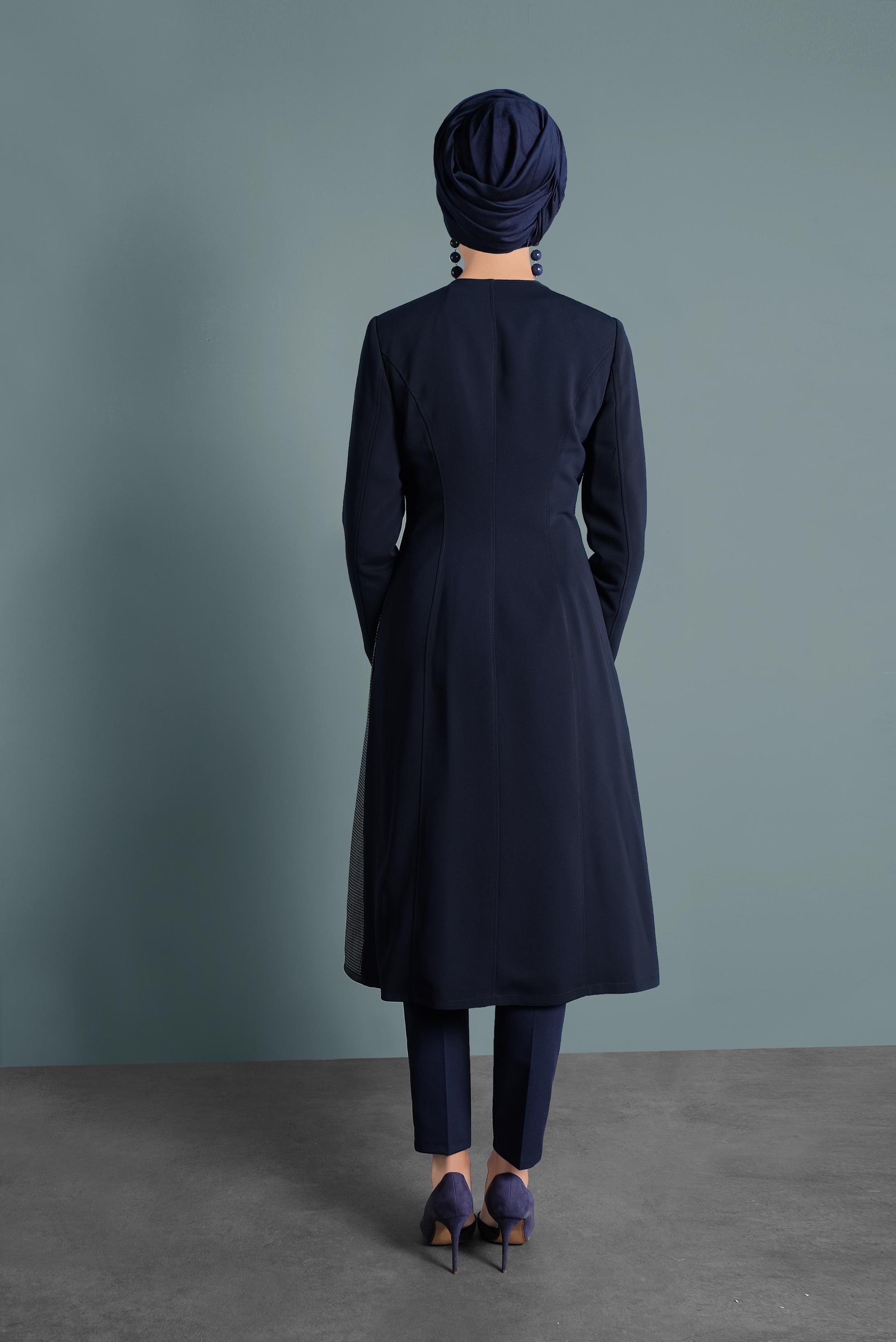 Tesettür giyim LACİVERT KARELİ BİYELİ TRENÇKOT 1592 