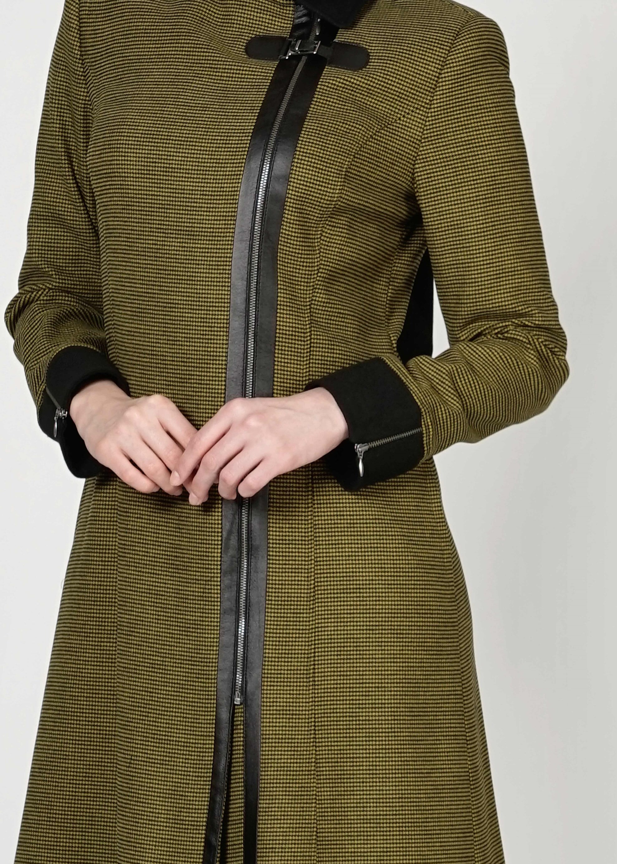 Tesettür giyim YEŞİL FERMUARLI TRENÇKOT 1593 