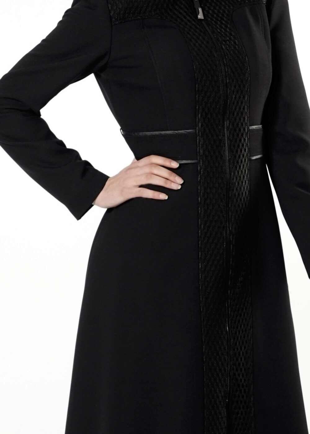 Tesettür giyim SİYAH FİLE DETAYLI TRENÇKOT 1595 