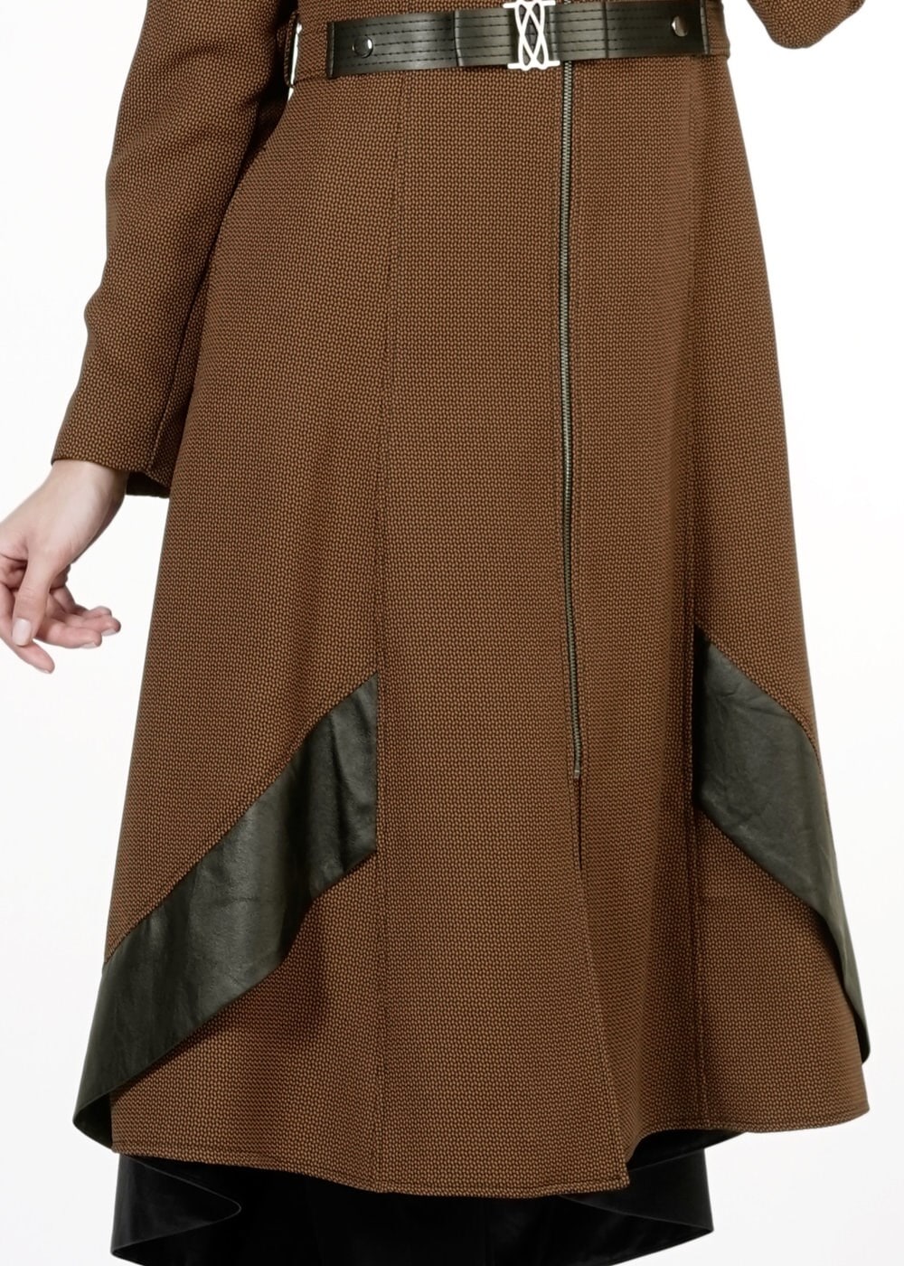 Tesettür giyim TABA DERİ DETAYLI TRENÇKOT 1596 