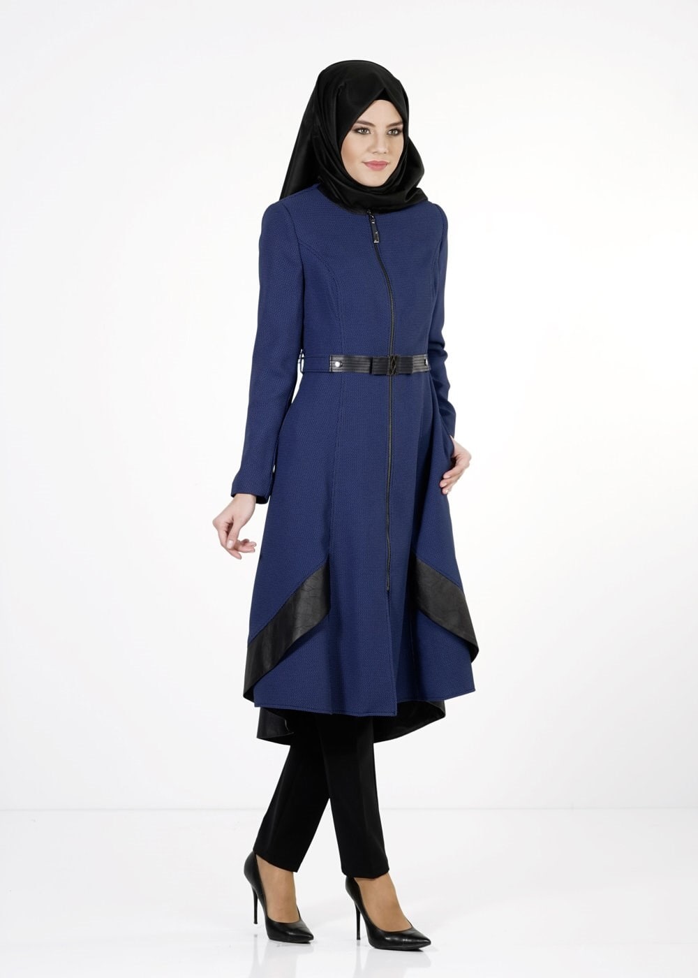 Tesettür giyim LACİVERT DERİ DETAYLI TRENÇKOT 1596 