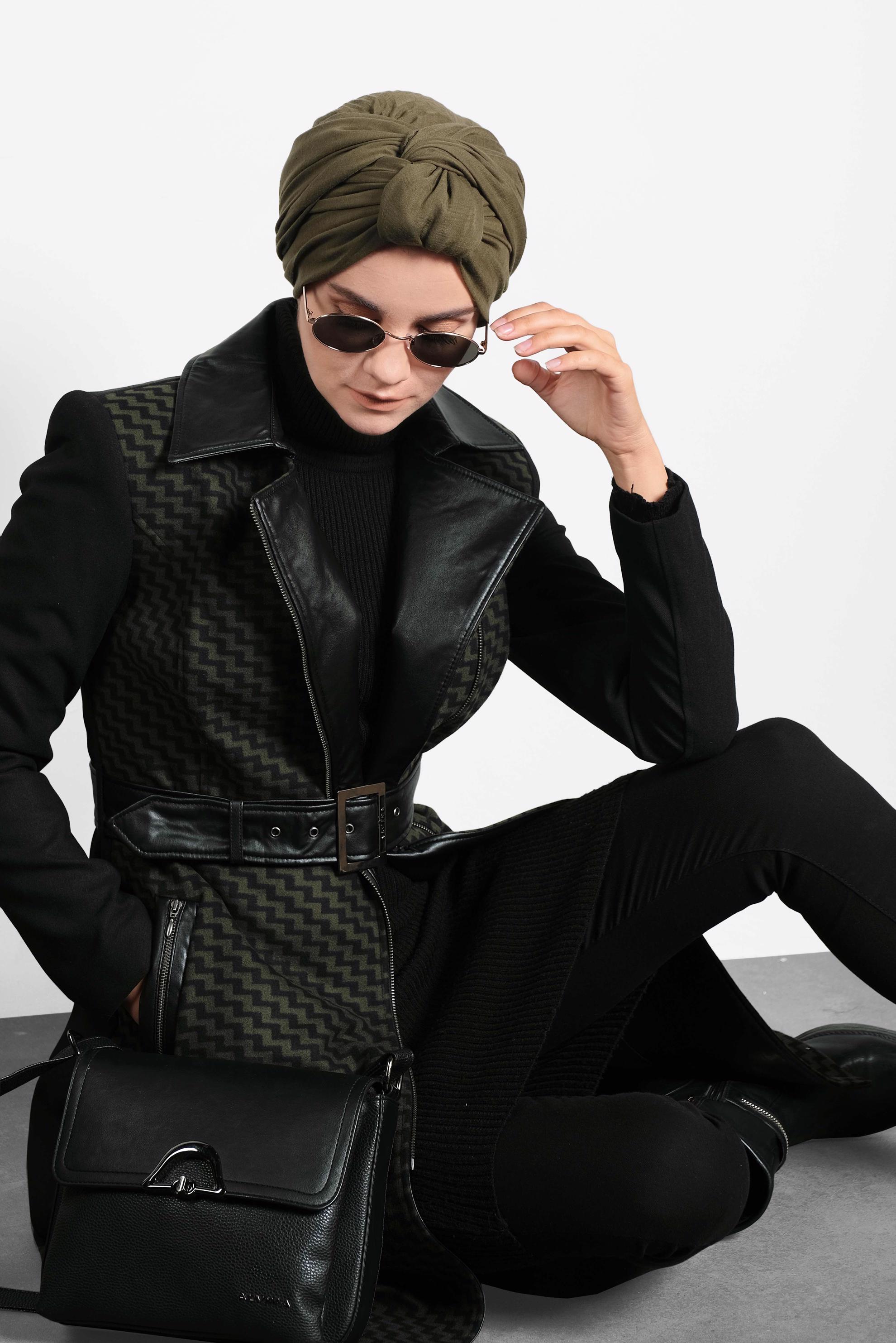 Tesettür giyim HAKİ DERİ DETAYLI KABAN 1614