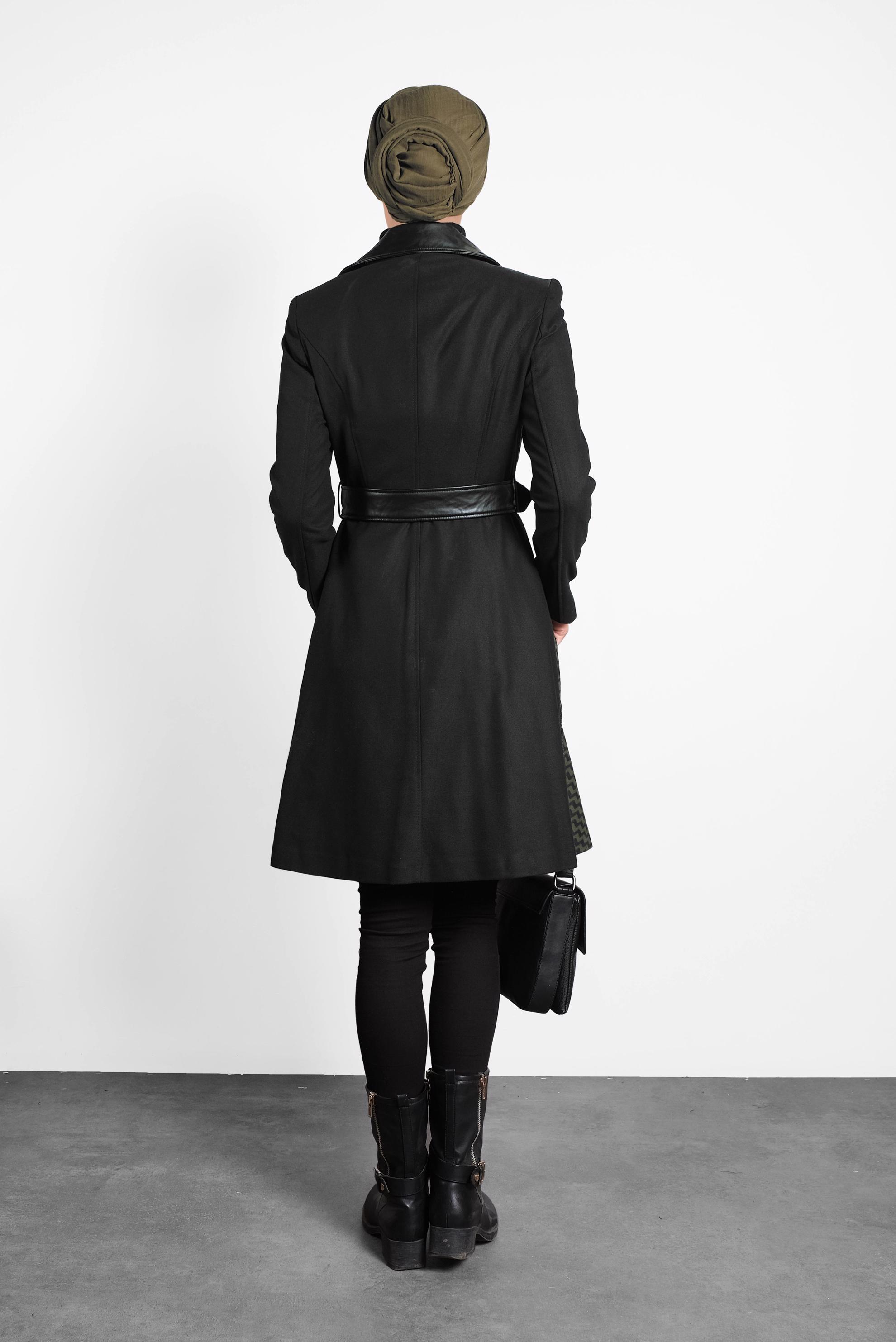 Tesettür giyim HAKİ DERİ DETAYLI KABAN 1614