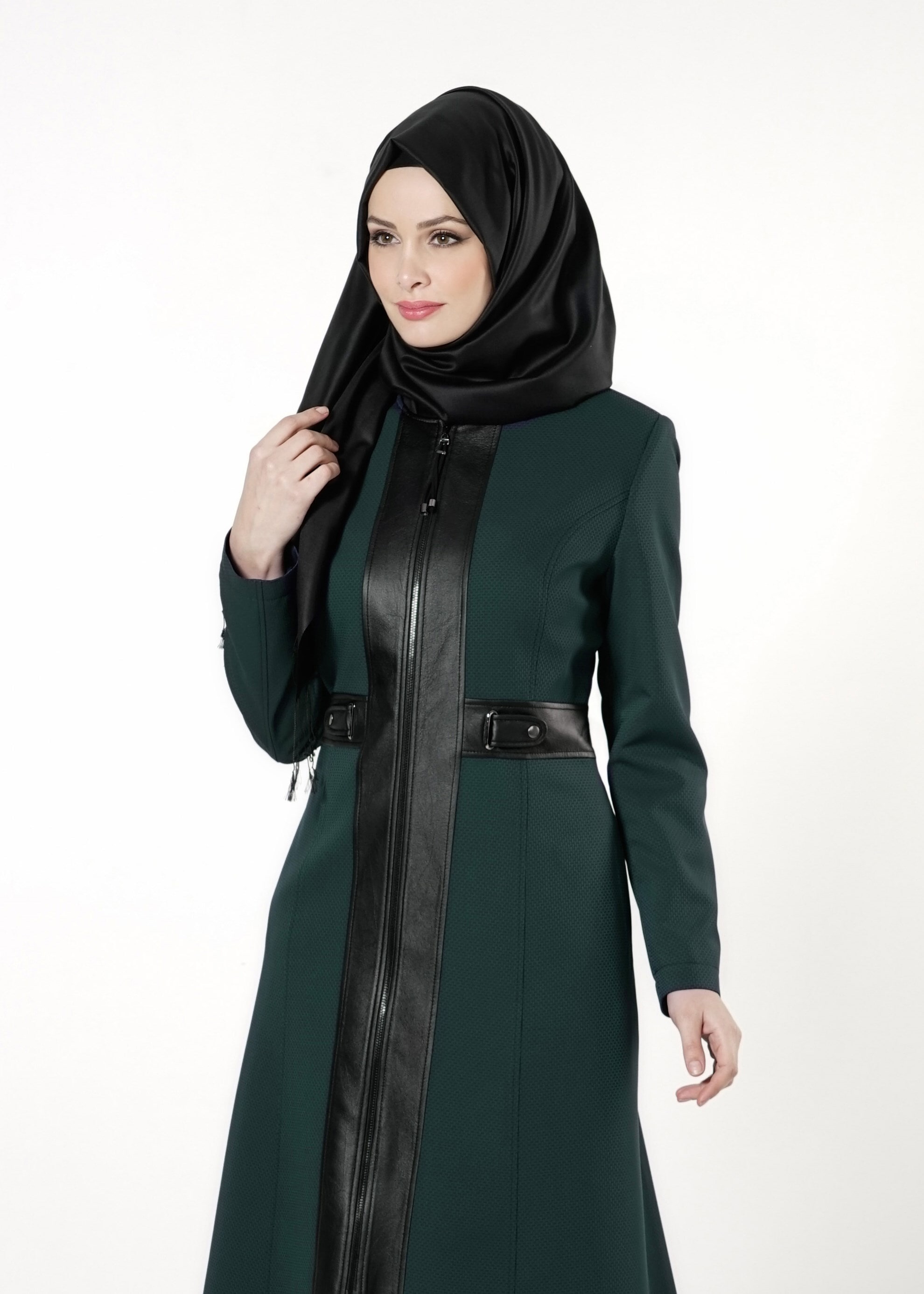 Tesettür giyim YEŞİL DERİ DETAYLI FERMUARLI TRENÇKOT 1621 