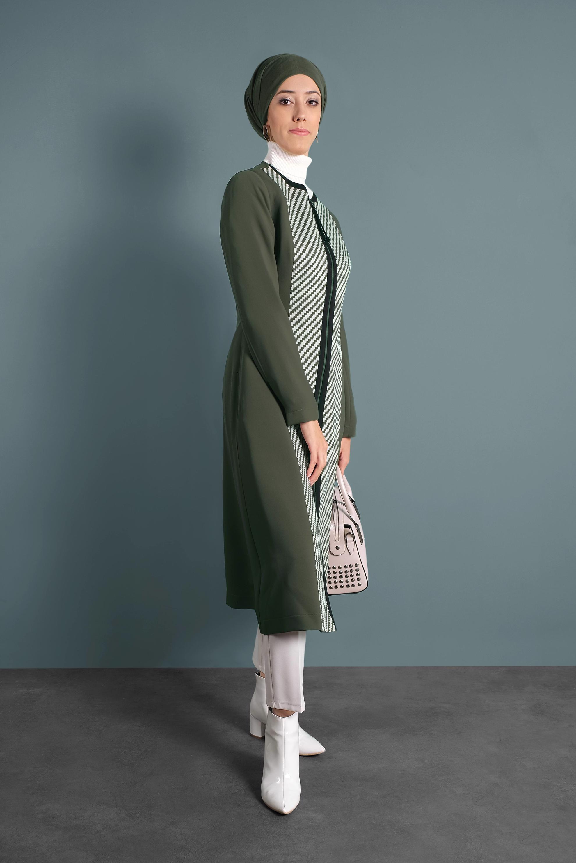 Tesettür giyim HAKİ FERMUARLI DESENLİ TRENÇKOT 1624