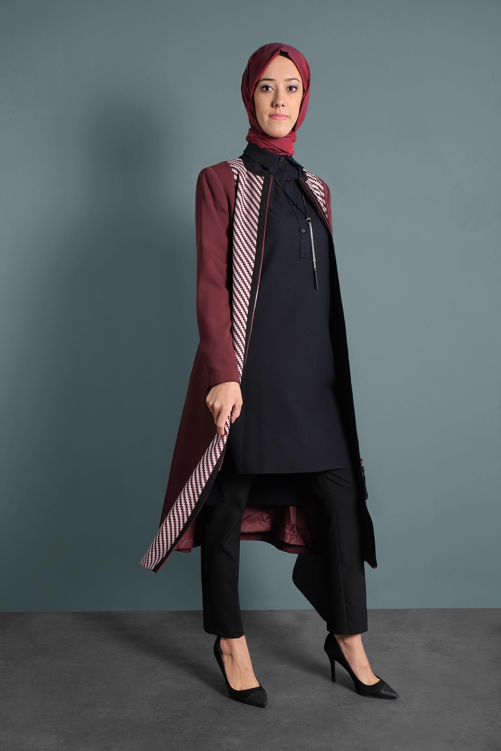 Hijab clothing CLARET RED ZIPPED TRENCH-COAT 1624 