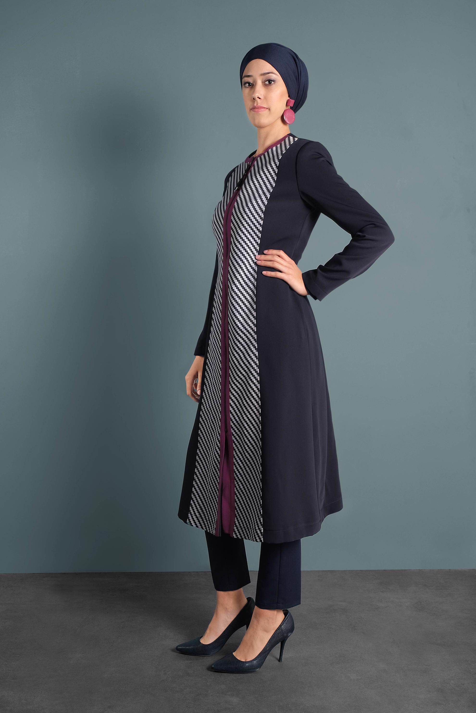 Tesettür giyim LACİVERT FERMUARLI DESENLİ TRENÇKOT 1624