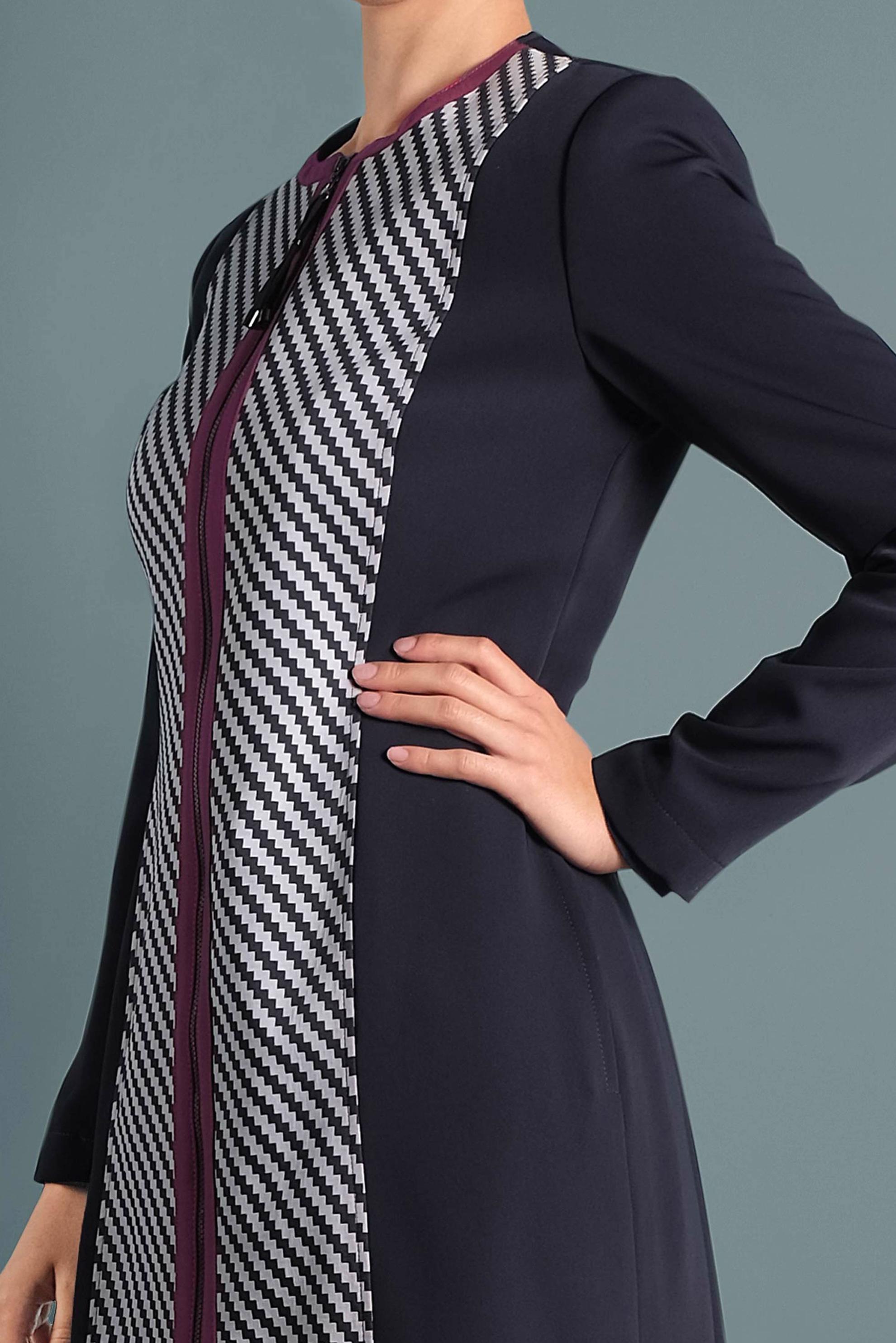 Tesettür giyim LACİVERT FERMUARLI DESENLİ TRENÇKOT 1624