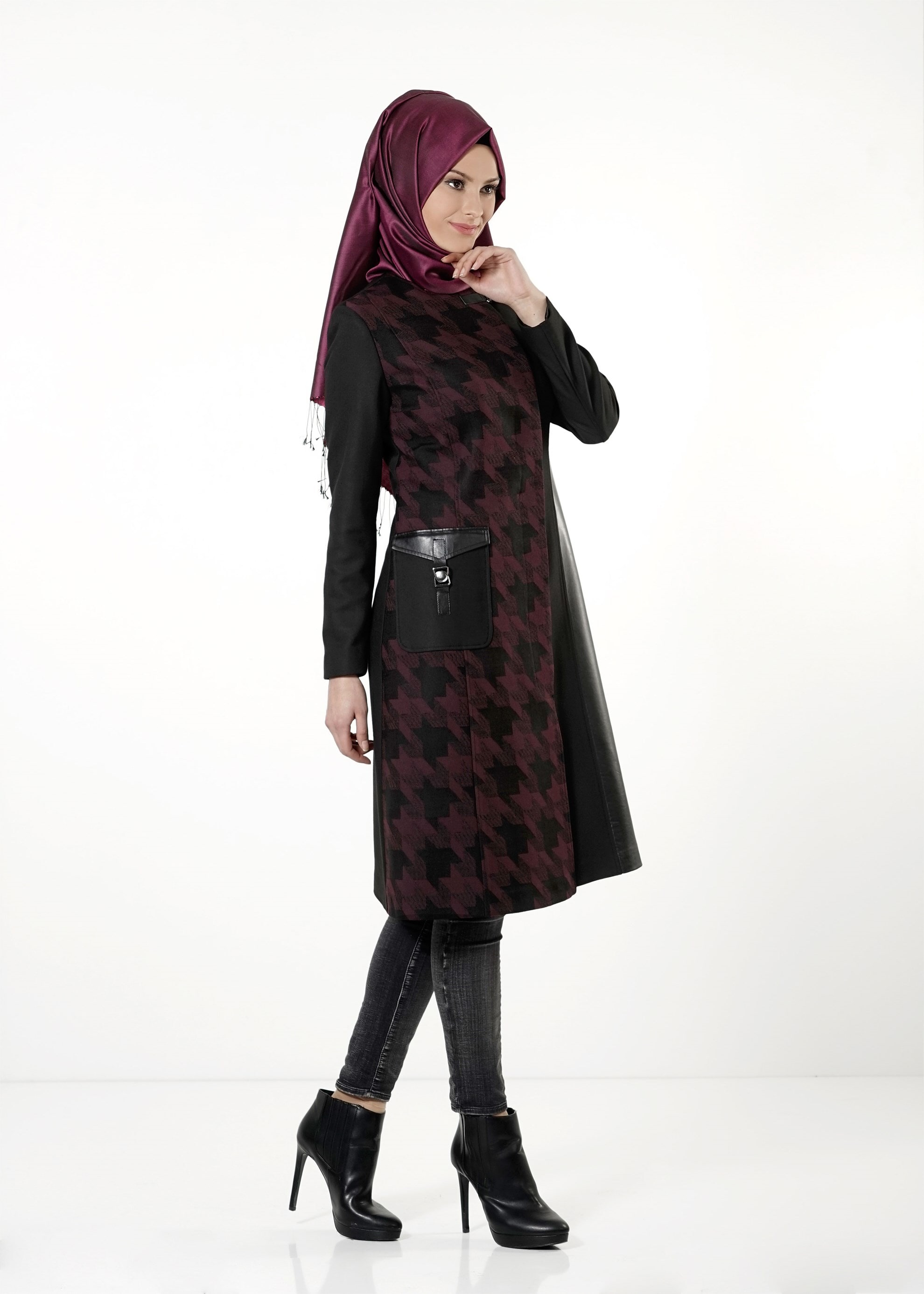 Tesettür giyim MÜRDÜM KAZAYAĞI DETAYLI TRENÇKOT 1632 