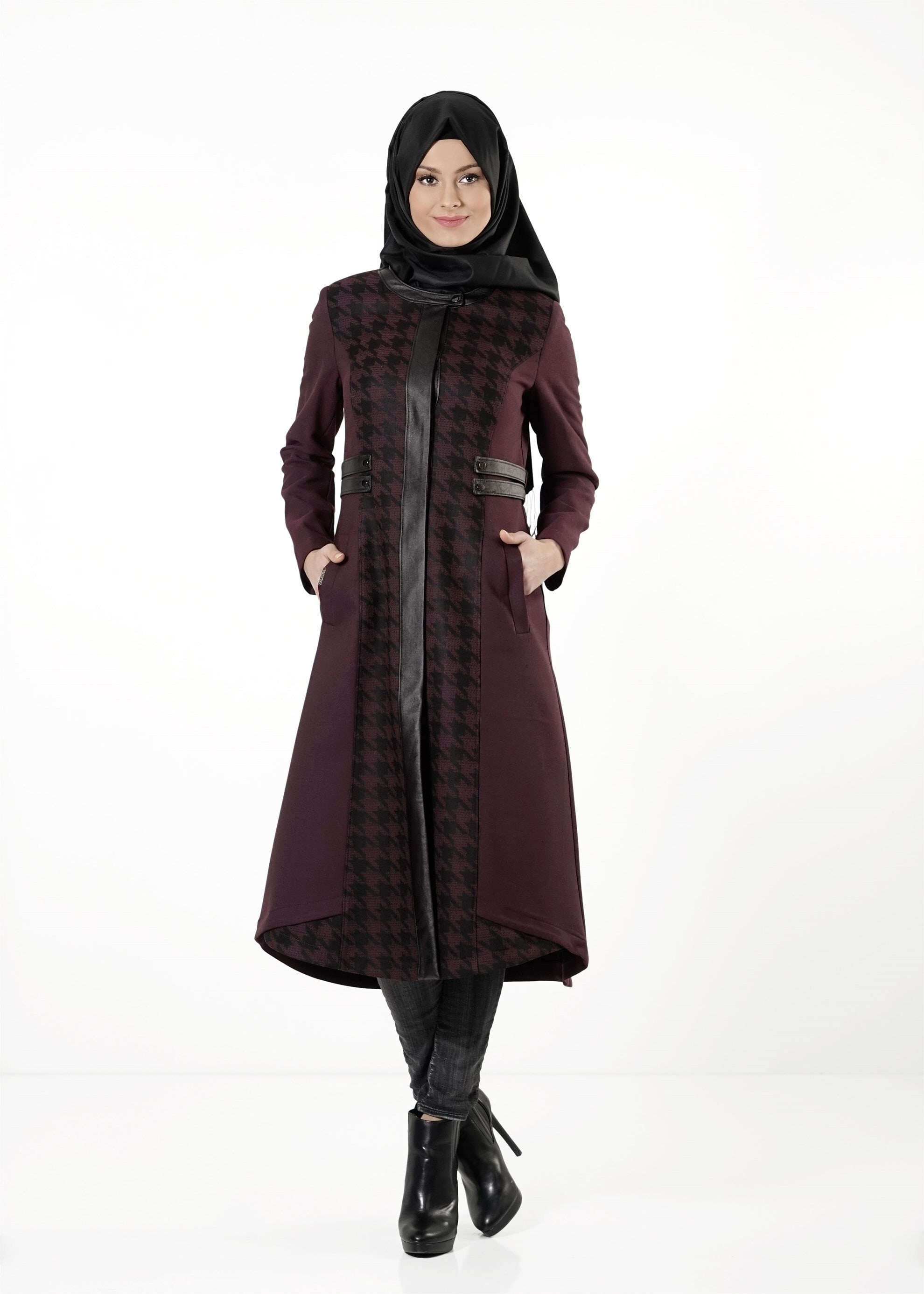 Tesettür giyim MÜRDÜM KAZAYAĞI DESEN TRENÇKOT 1634 