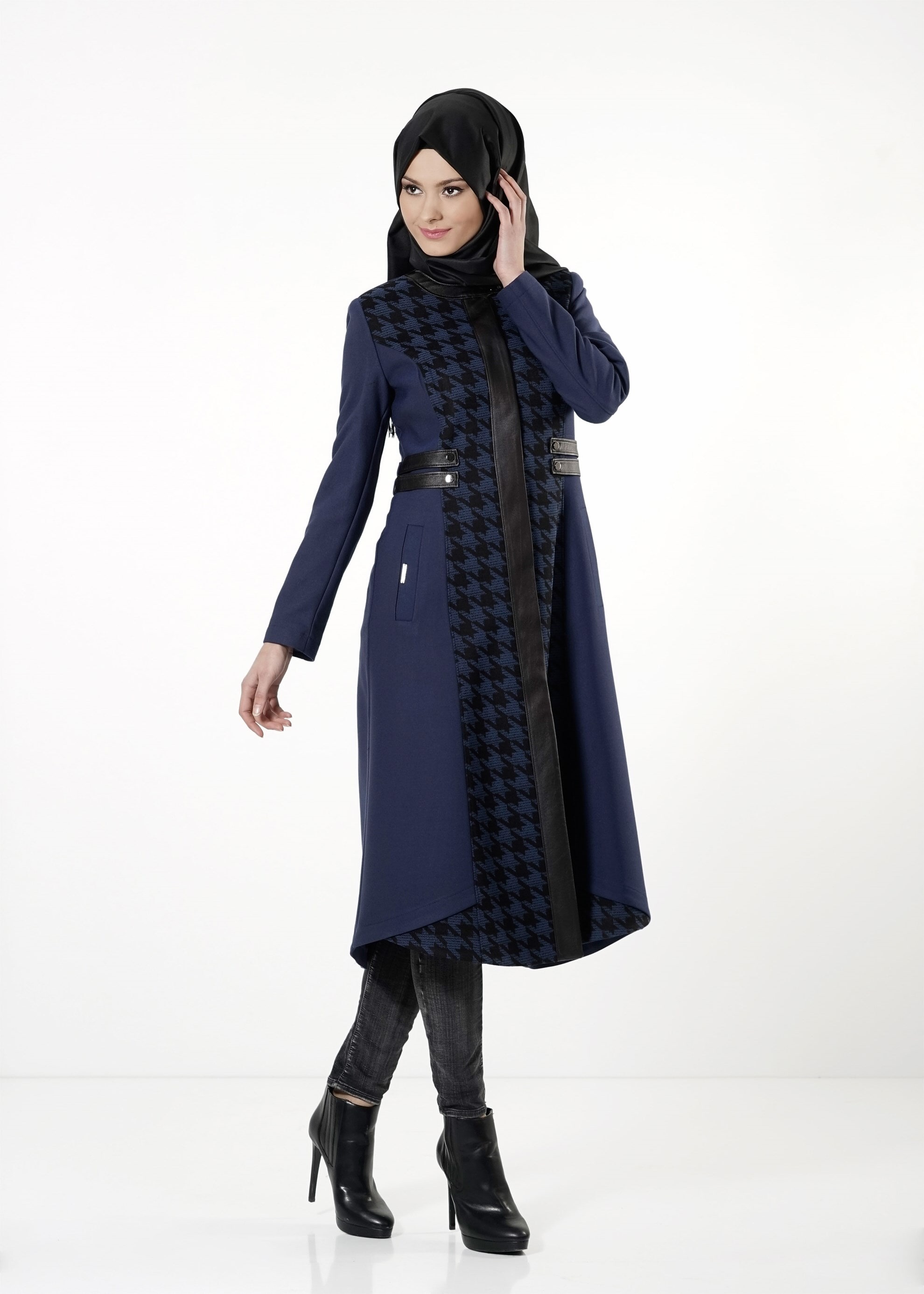 Tesettür giyim LACİVERT KAZAYAĞI DESEN TRENÇKOT 1634 