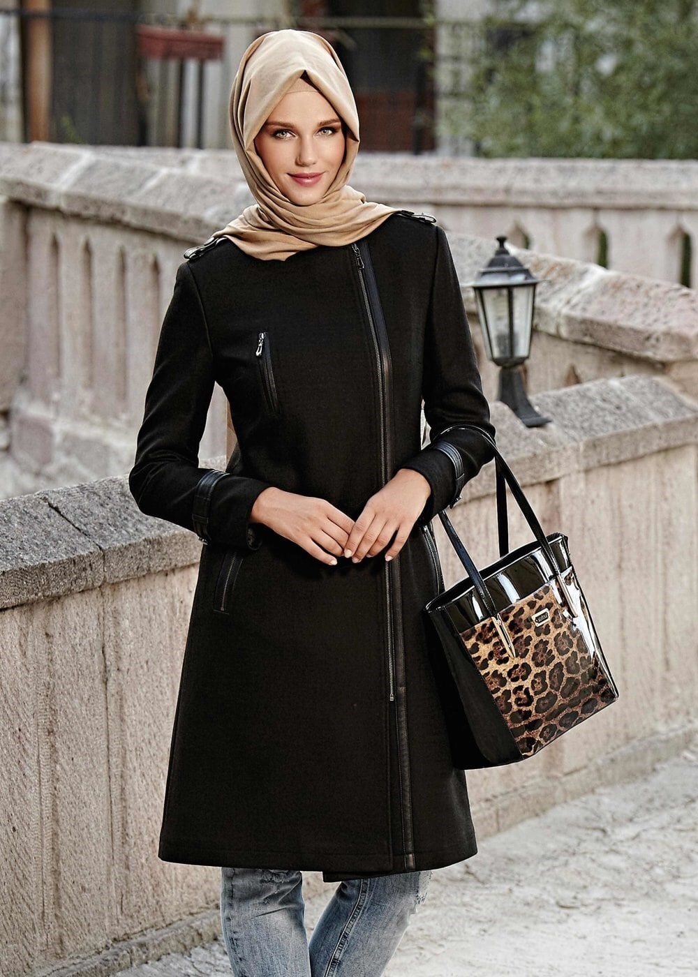 Tesettür giyim SİYAH 1643 TRENÇKOT