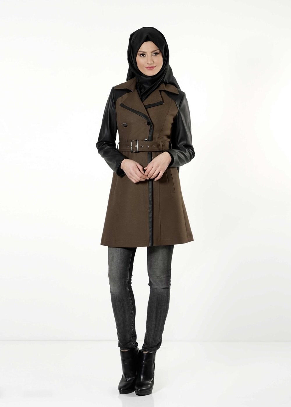 Tesettür giyim KAHVE DERİ DETAYLI KEMERLİ TRENÇKOT 1661 