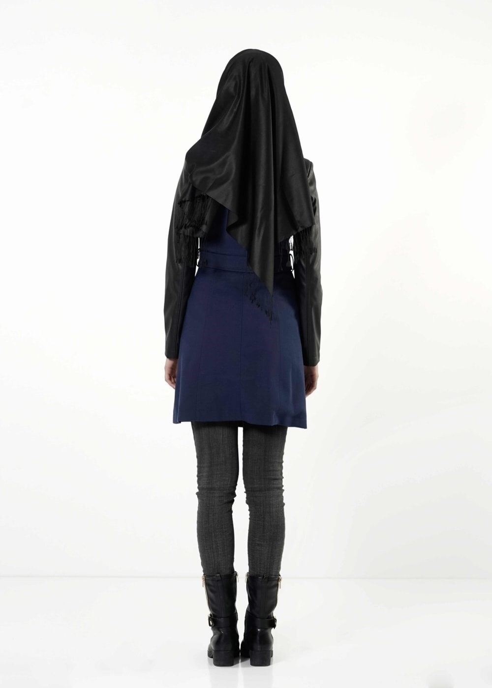 Tesettür giyim LACİVERT DERİ DETAYLI KEMERLİ TRENÇKOT 1661 