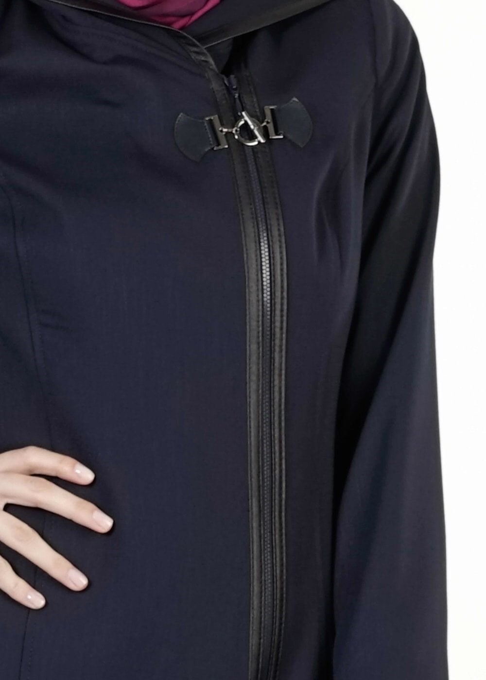 Tesettür giyim LACİVERT DERİ DETAYLI TRENÇKOT 1664 