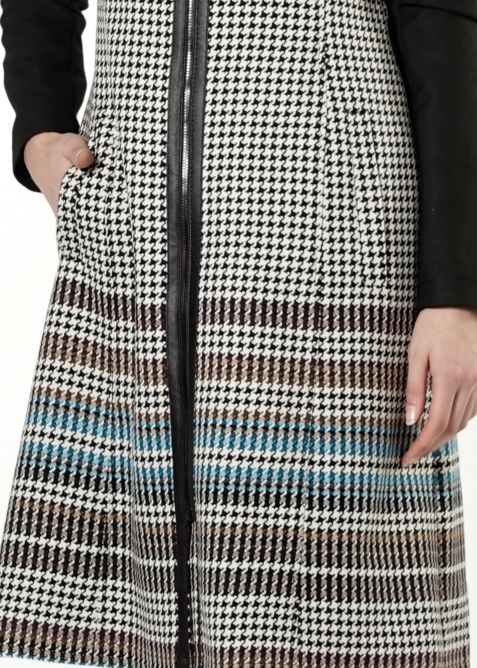 Tesettür giyim BEJ KAZAYAĞI DESENLİ TRENÇKOT 1687 