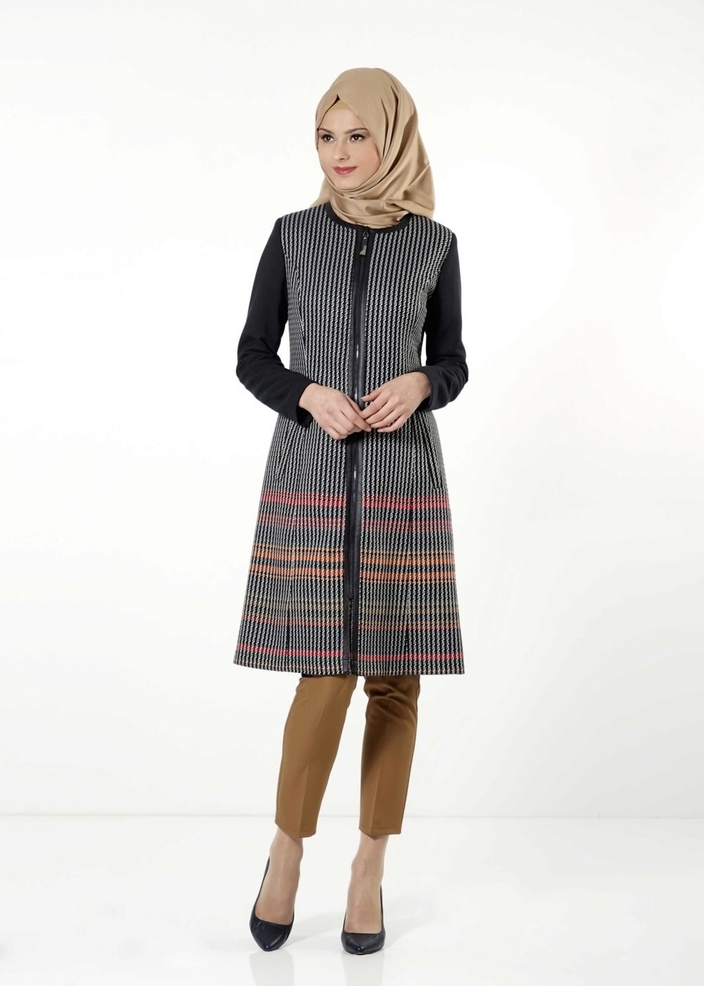 Tesettür giyim LACİVERT KAZAYAĞI DESENLİ TRENÇKOT 1687 