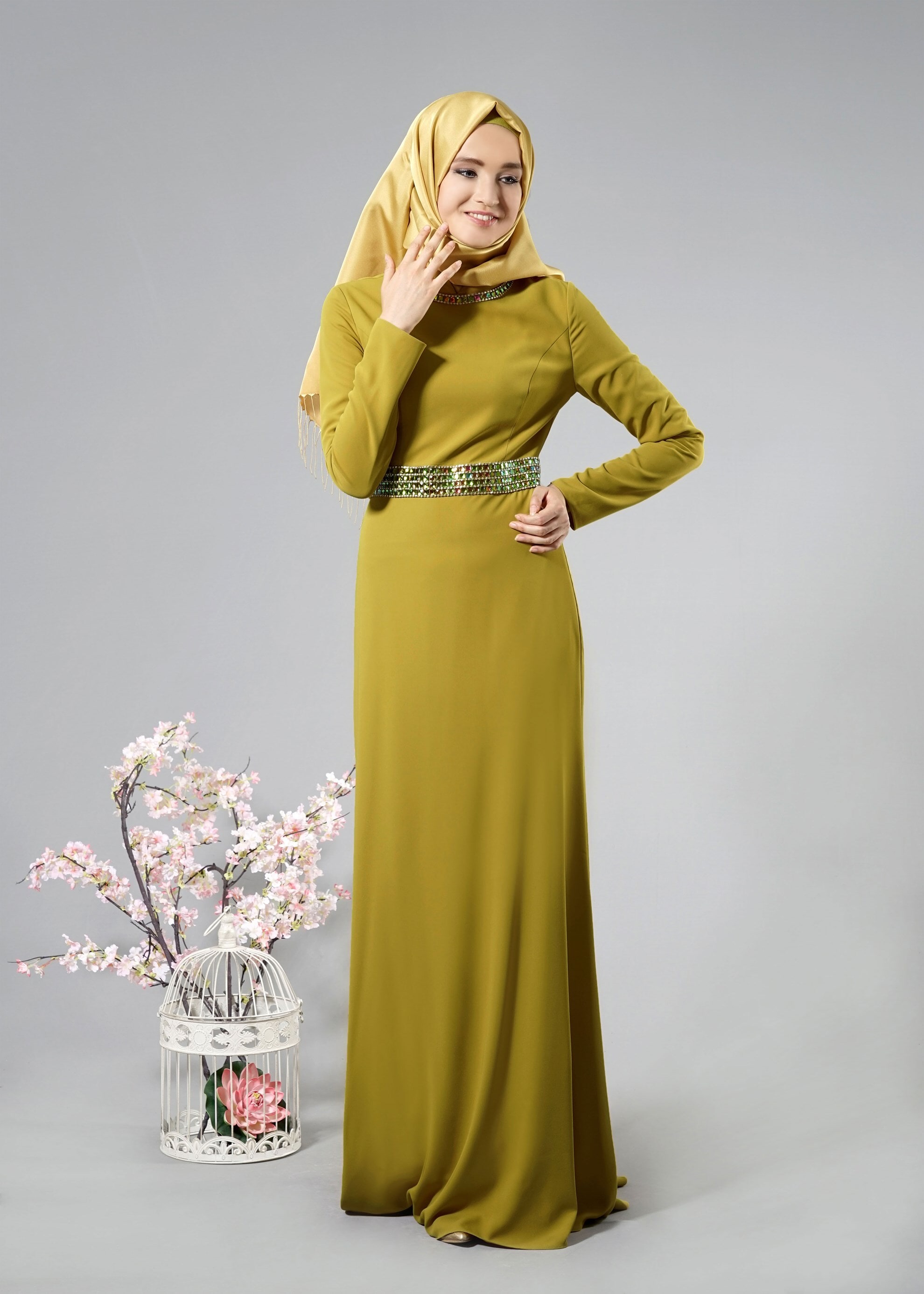 Tesettür giyim YEŞİL TAŞ İŞLEME DETAYLI ABİYE ELBİSE 5183