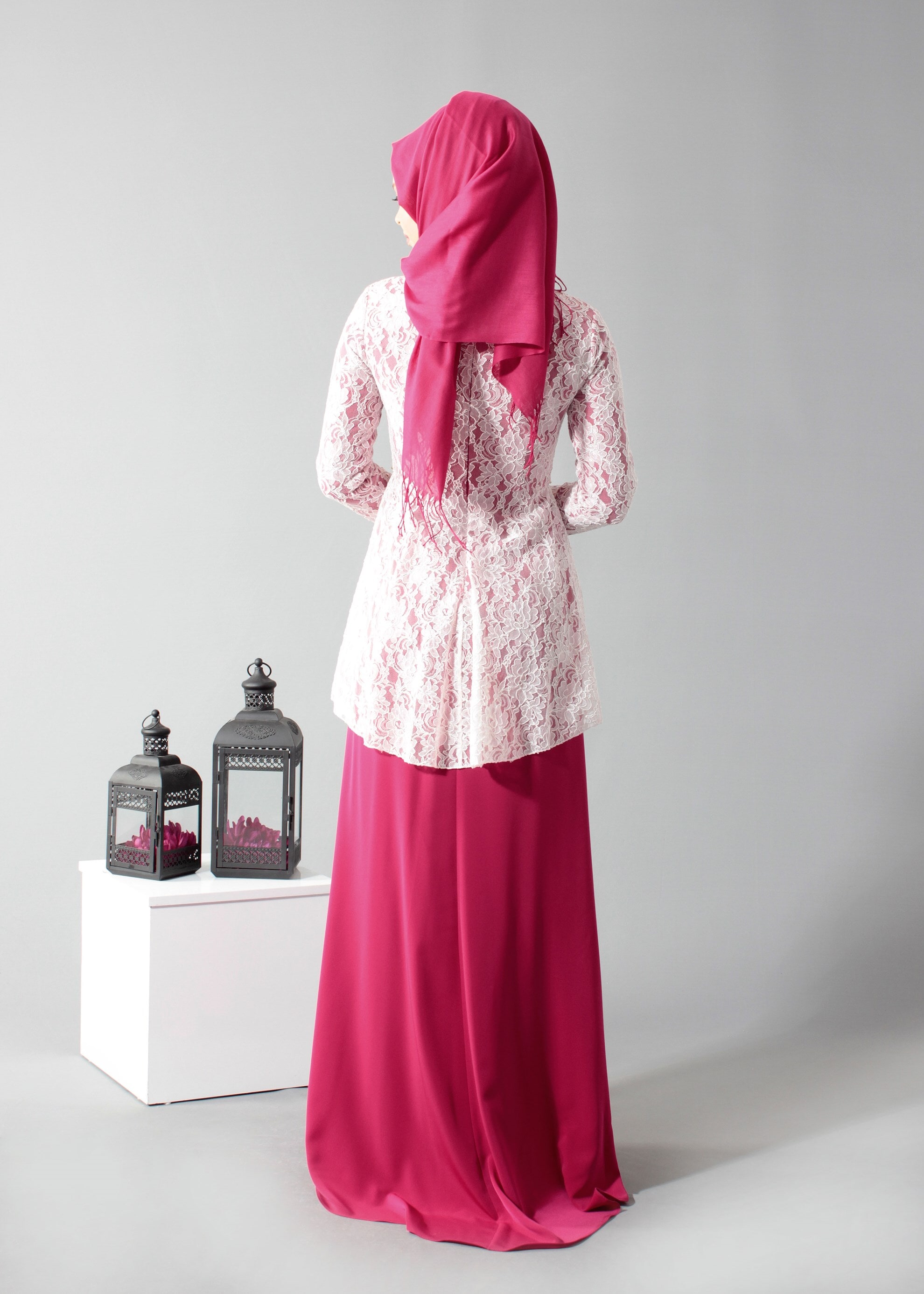 Tesettür giyim FUŞYA İŞLEMELİ TAŞ DETAYLI KREP ABİYE ELBİSE 5198