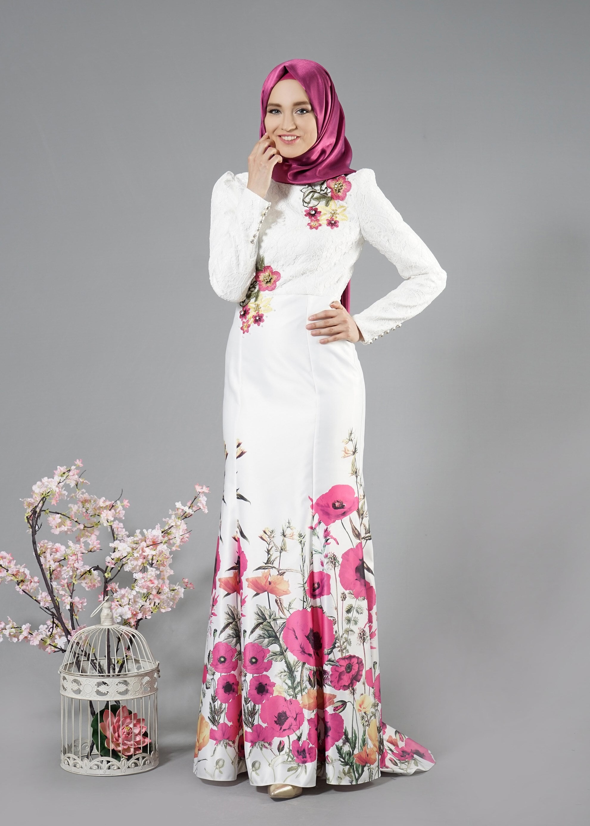 Tesettür giyim FUŞYA ÇİÇEK DESENLİ DÜĞMELİ ABİYE ELBİSE 5223