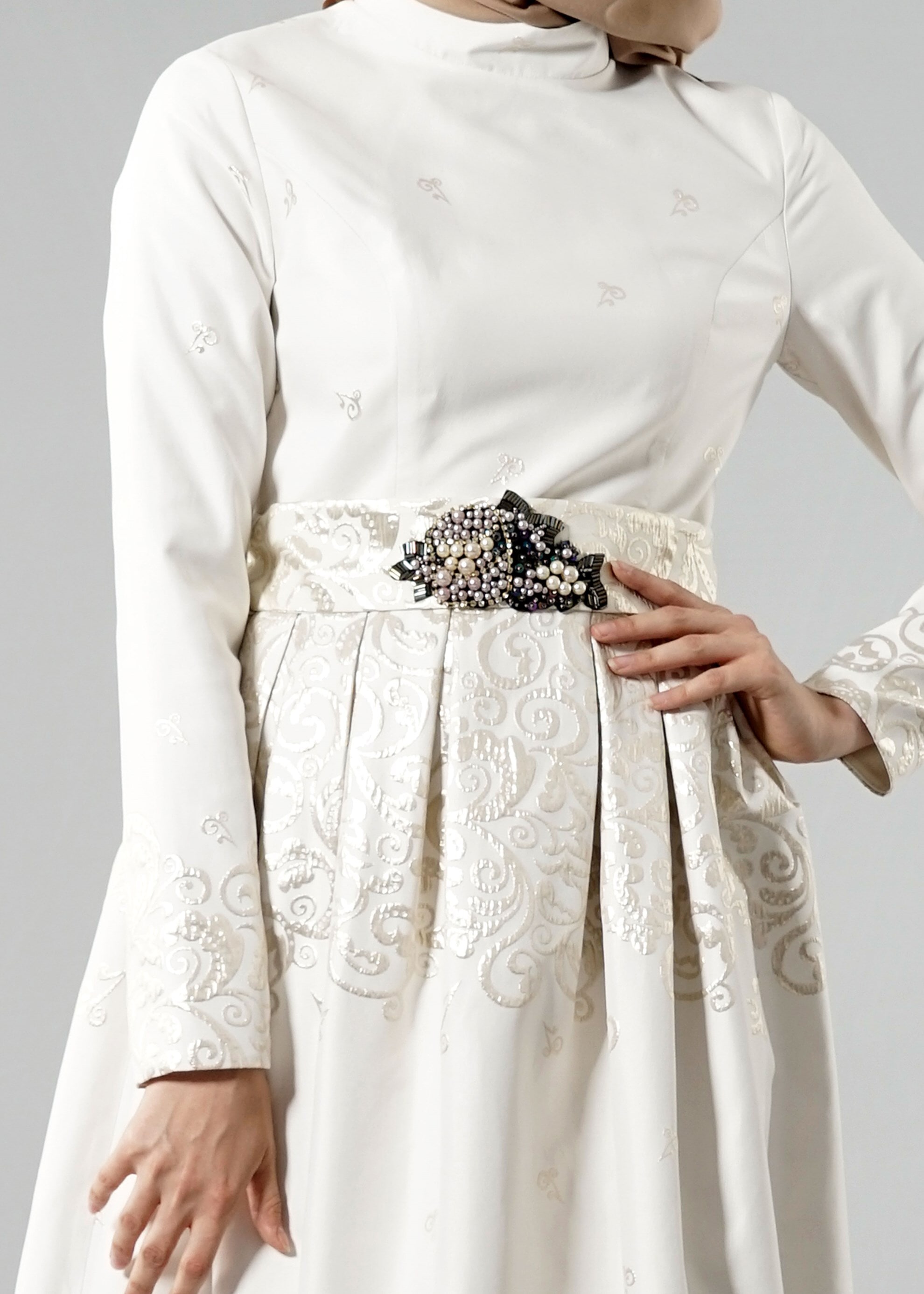 Tesettür giyim ALTIN DESENLİ ABİYE ELBİSE 5228