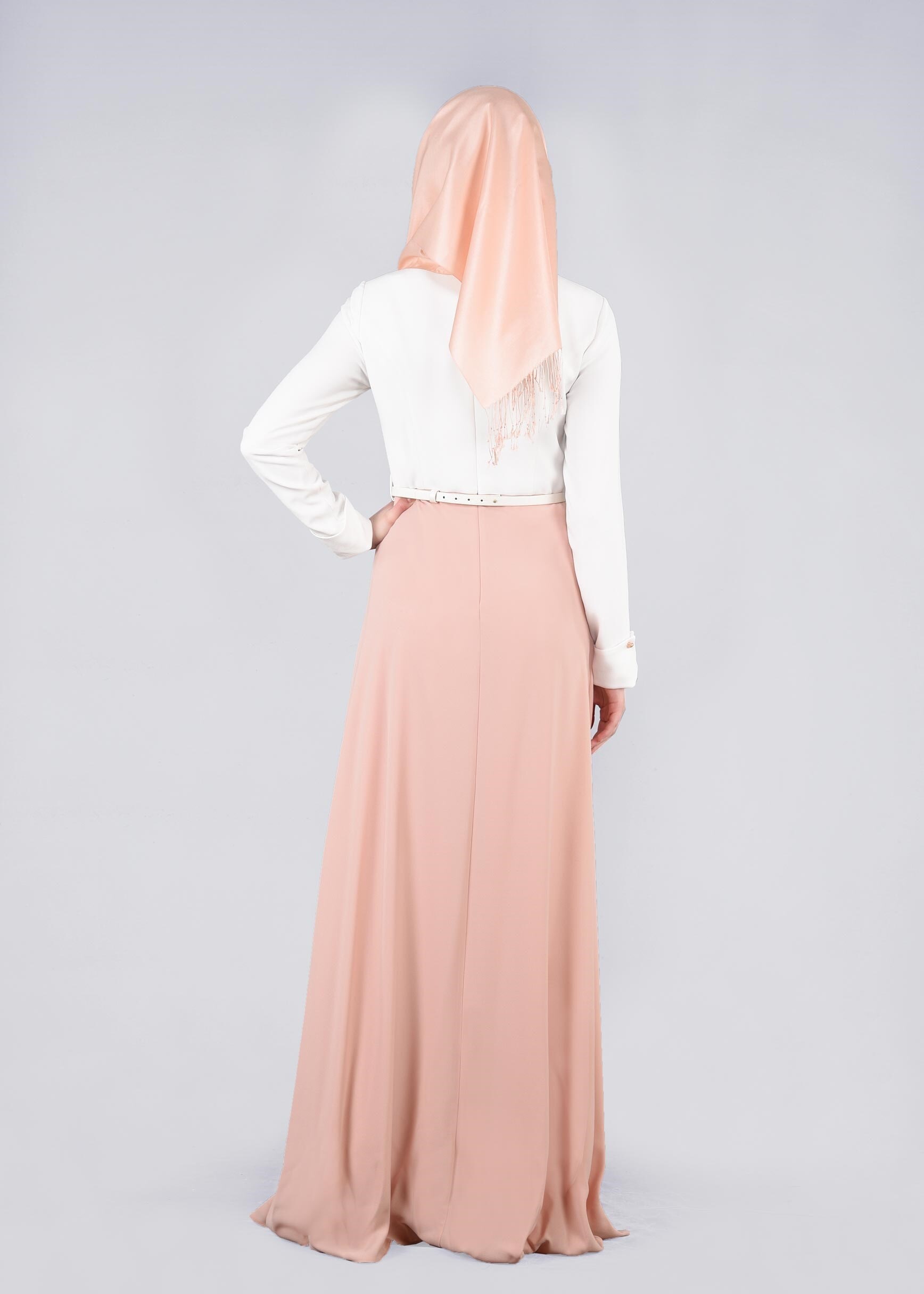 Tesettür giyim PUDRA YAKASI TAŞ İŞLEMELİ ABİYE ELBİSE 5238