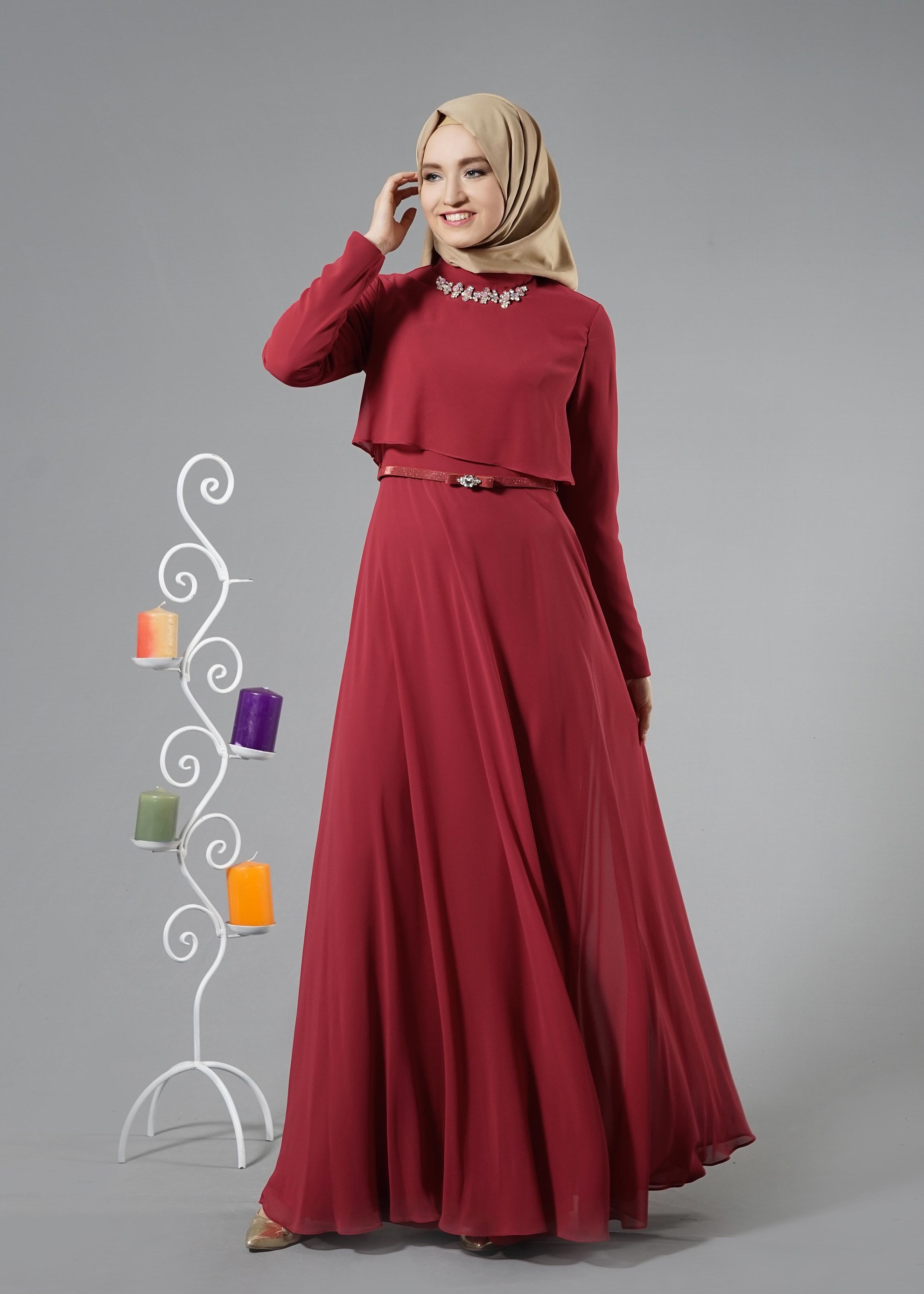 Tesettür giyim BORDO TAŞ İŞLEME DETAYLI ŞİFON ABİYE ELBİSE 5240 