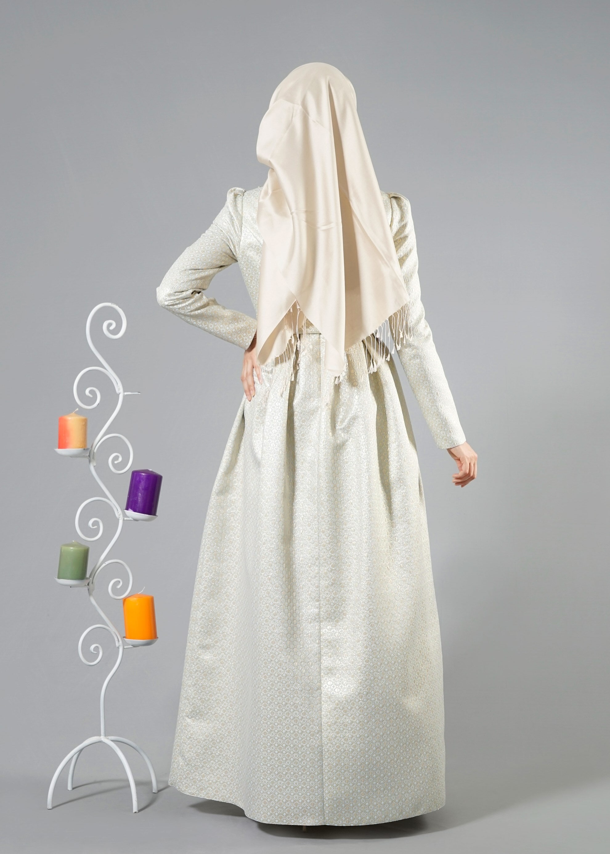 Tesettür giyim MAVİ TAŞ İŞLEMELİ DESENLİ PİLİSELİ ABİYE ELBİSE 5246